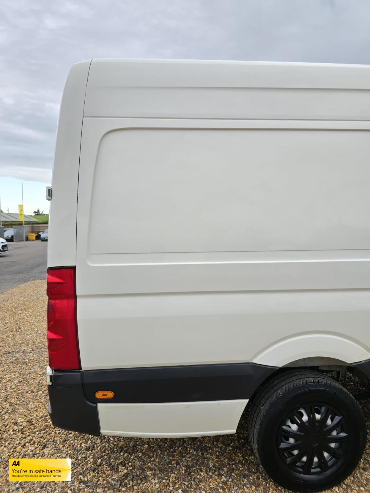 Volkswagen Crafter 2.5 BlueTDI CR35 Maxi Panel Van 4dr Diesel Manual RWD L3 H3 (107 bhp)