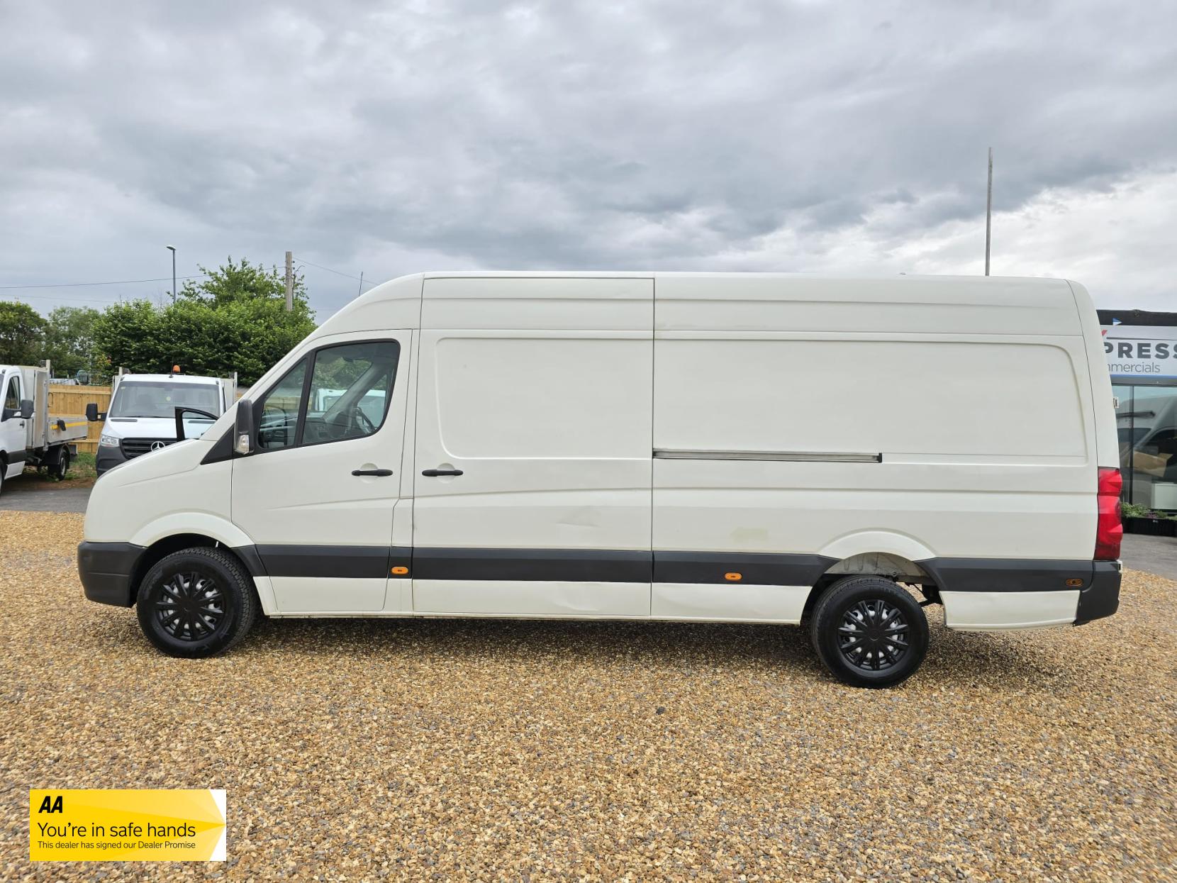 Volkswagen Crafter 2.5 BlueTDI CR35 Maxi Panel Van 4dr Diesel Manual RWD L3 H3 (107 bhp)