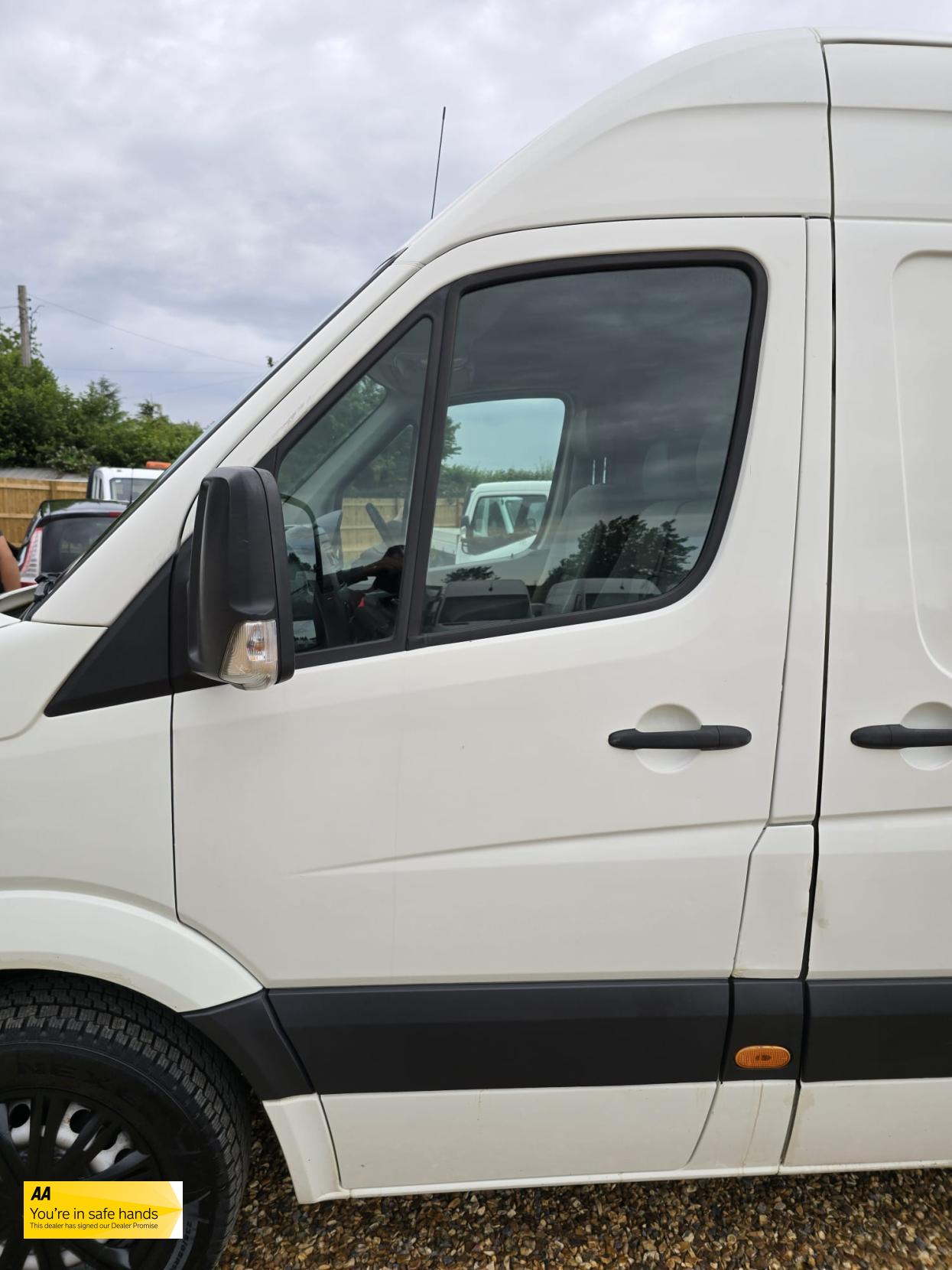 Volkswagen Crafter 2.5 BlueTDI CR35 Maxi Panel Van 4dr Diesel Manual RWD L3 H3 (107 bhp)
