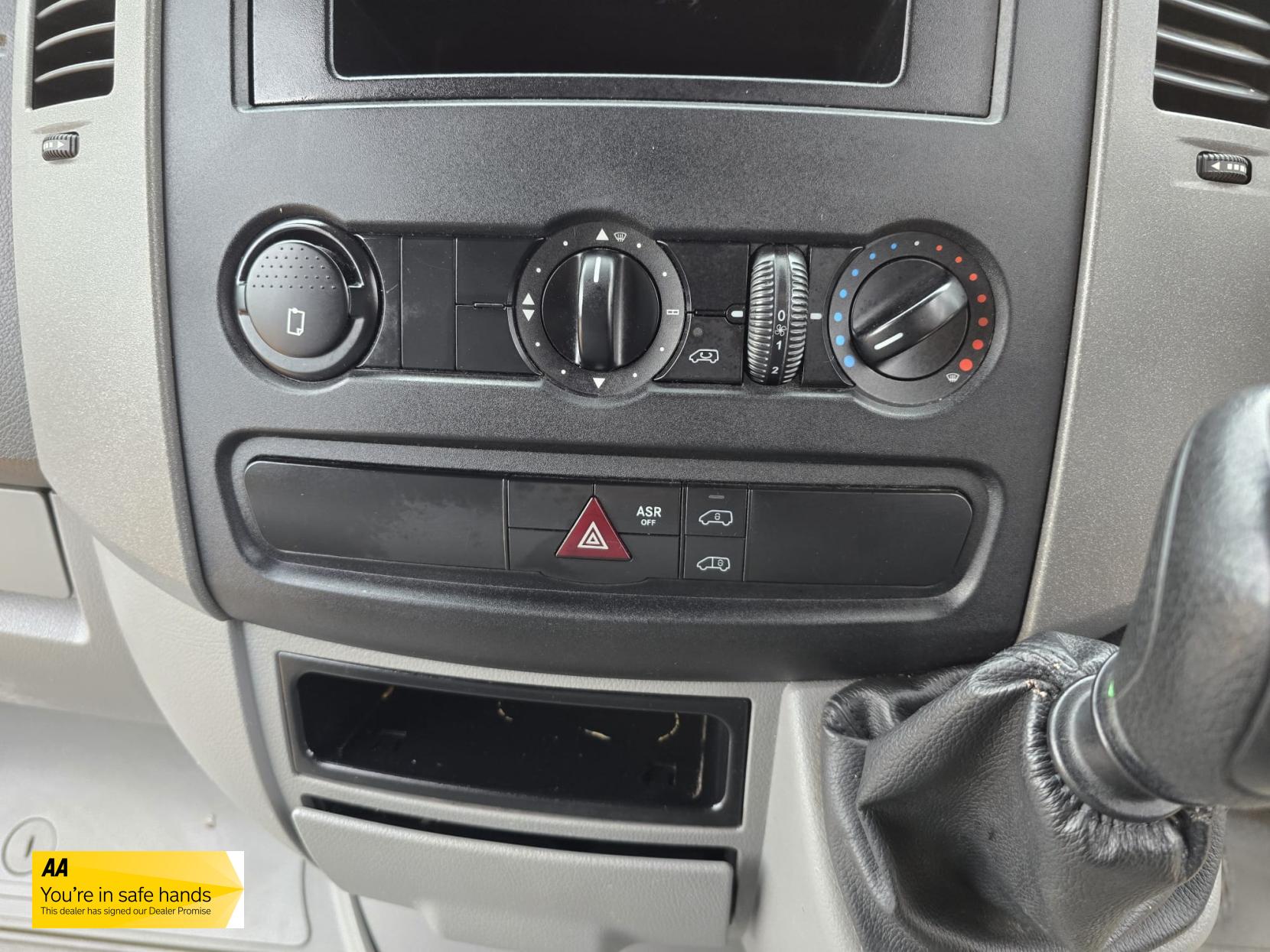Volkswagen Crafter 2.5 BlueTDI CR35 Maxi Panel Van 4dr Diesel Manual RWD L3 H3 (107 bhp)