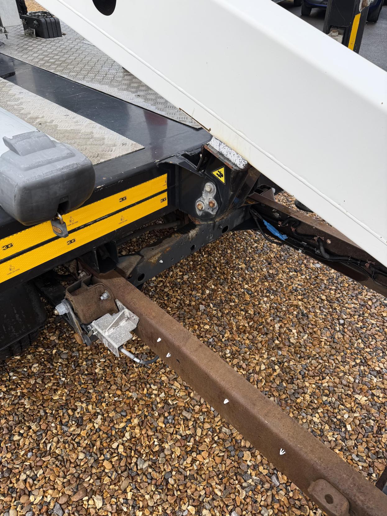 Nissan NT400 Cabstar 2.5 dCi 35.14 Chassis Cab 2dr Diesel Manual L3 (237 g/km, 136 bhp)