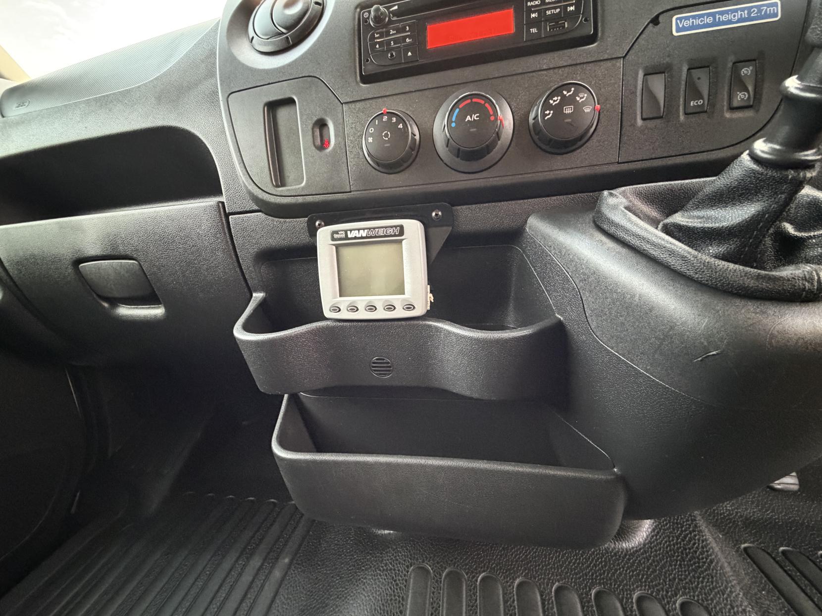 Vauxhall Movano 2.3 CDTi 3500 Panel Van 5dr Diesel Manual FWD L2 H2 Euro 6 (130 ps)