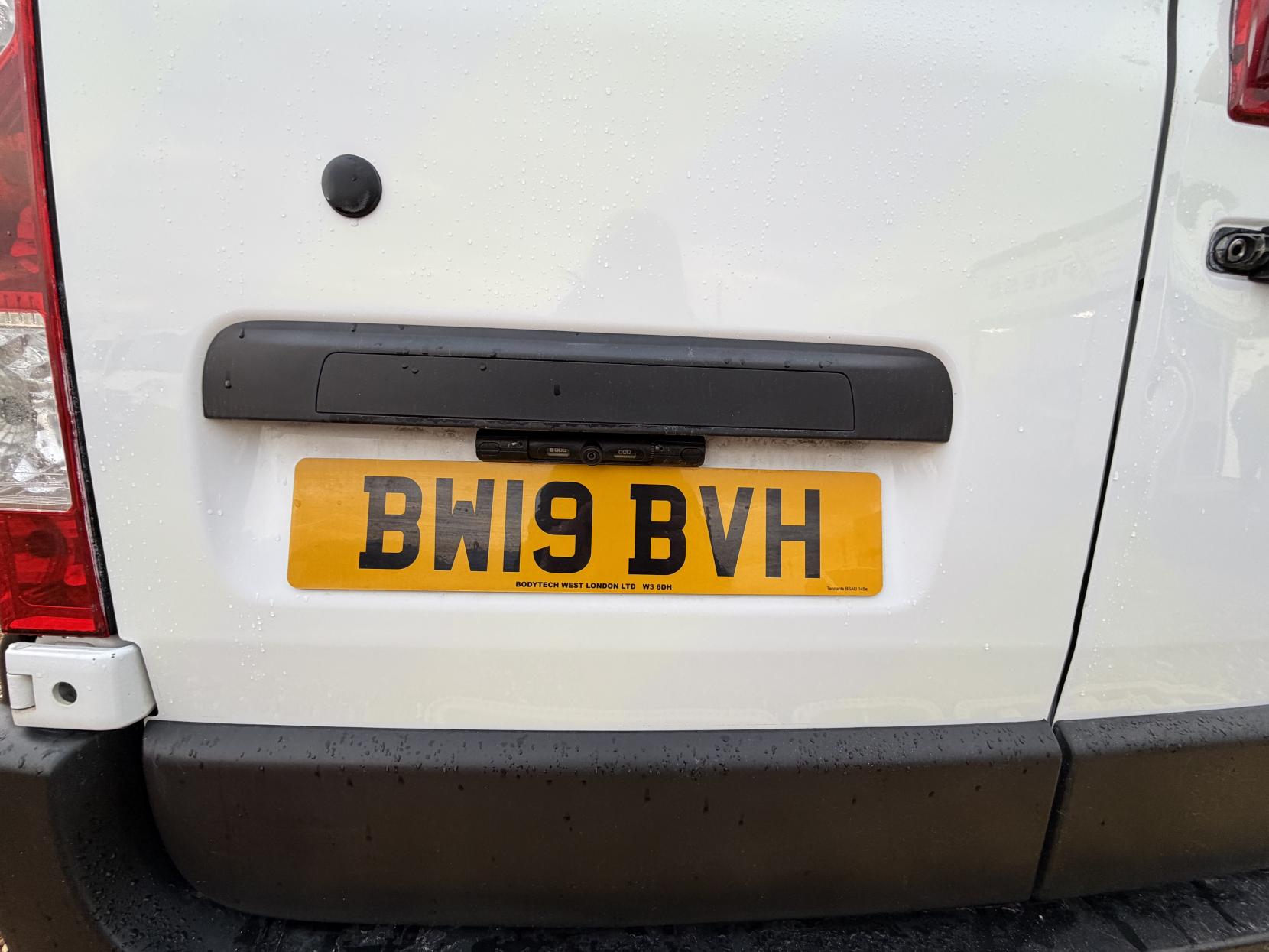 Vauxhall Movano 2.3 CDTi 3500 Panel Van 5dr Diesel Manual FWD L2 H2 Euro 6 (130 ps)