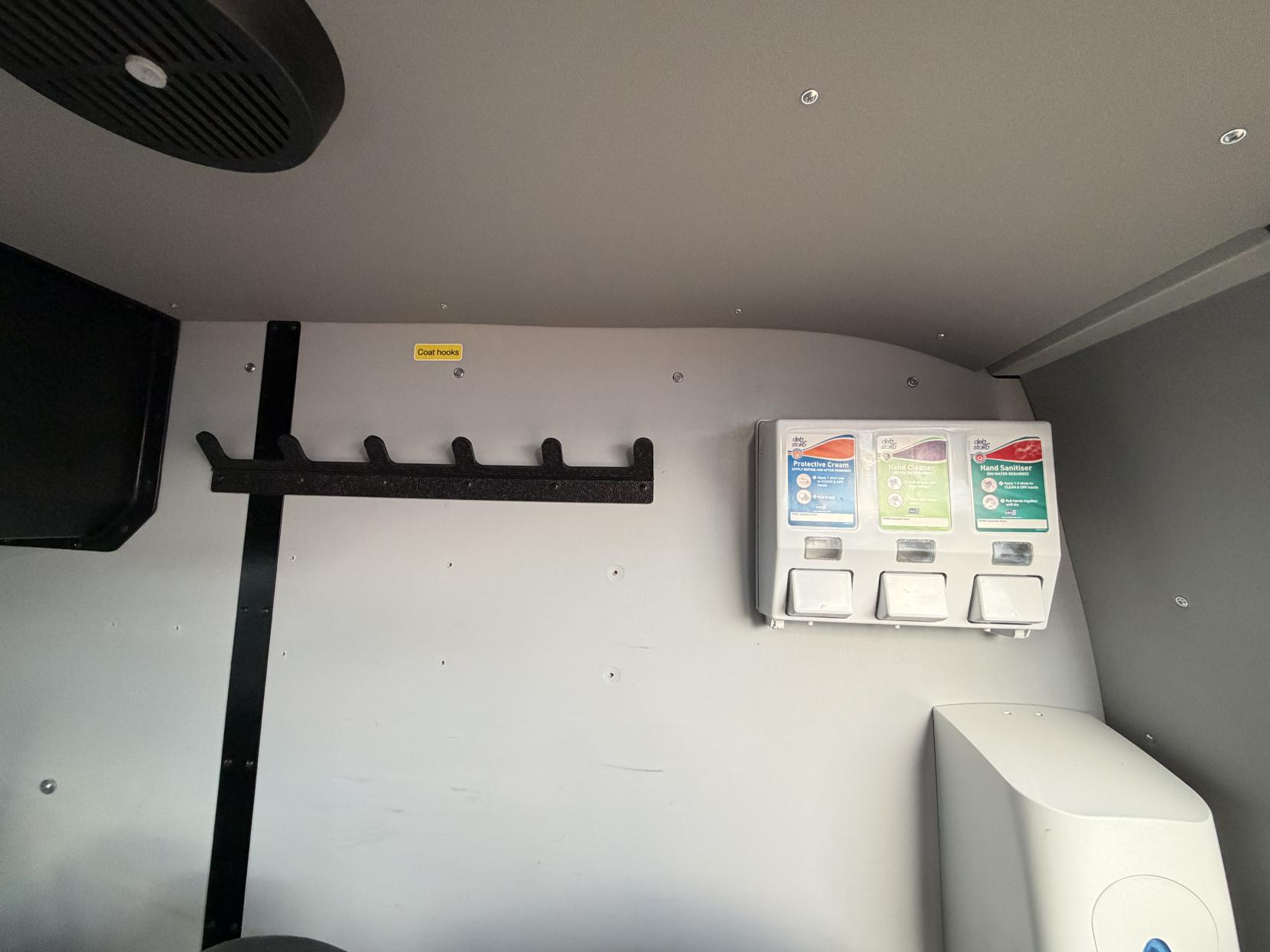 Vauxhall Movano 2.3 CDTi 3500 Panel Van 5dr Diesel Manual FWD L2 H2 Euro 6 (130 ps)