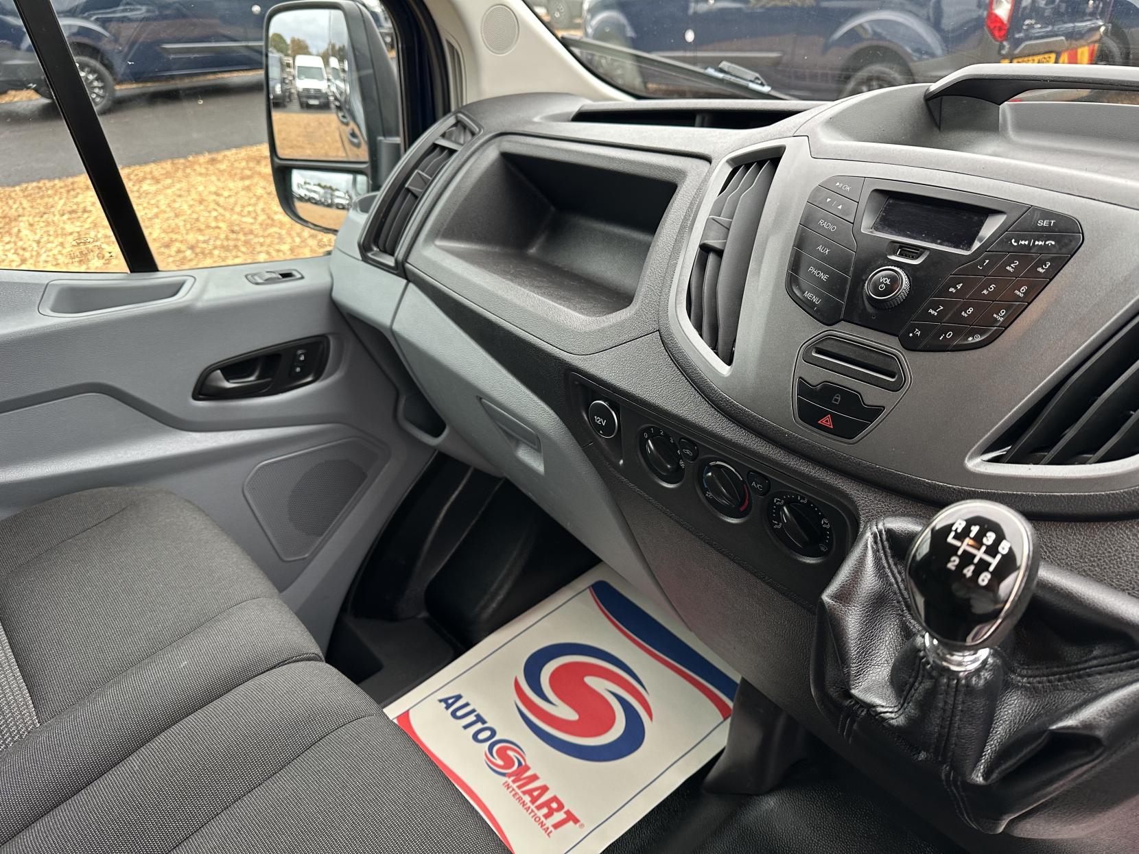 Ford Transit 2.2 TDCi 310 Panel Van 5dr Diesel Manual FWD L2 H2 Euro 5 (125 ps)
