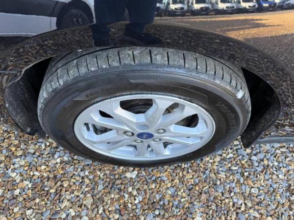 Ford Transit Connect 1.5 250 EcoBlue Limited Panel Van 5dr Diesel Manual L2 Euro 6 (s/s) (120 ps)