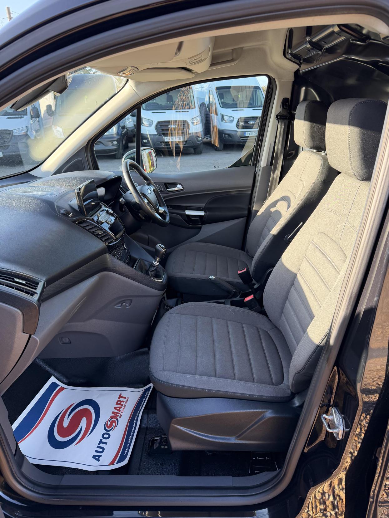 Ford Transit Connect 1.5 250 EcoBlue Limited Panel Van 5dr Diesel Manual L2 Euro 6 (s/s) (120 ps)