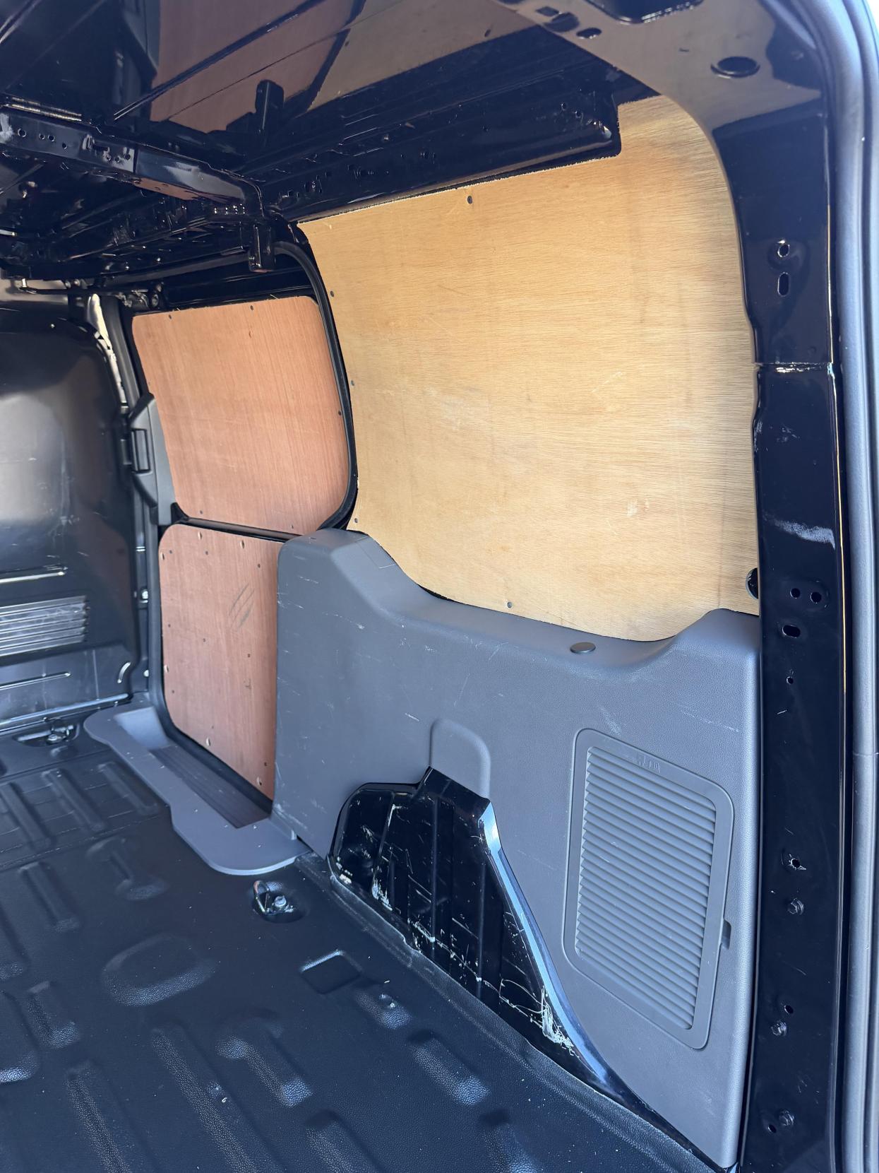 Ford Transit Connect 1.5 250 EcoBlue Limited Panel Van 5dr Diesel Manual L2 Euro 6 (s/s) (120 ps)