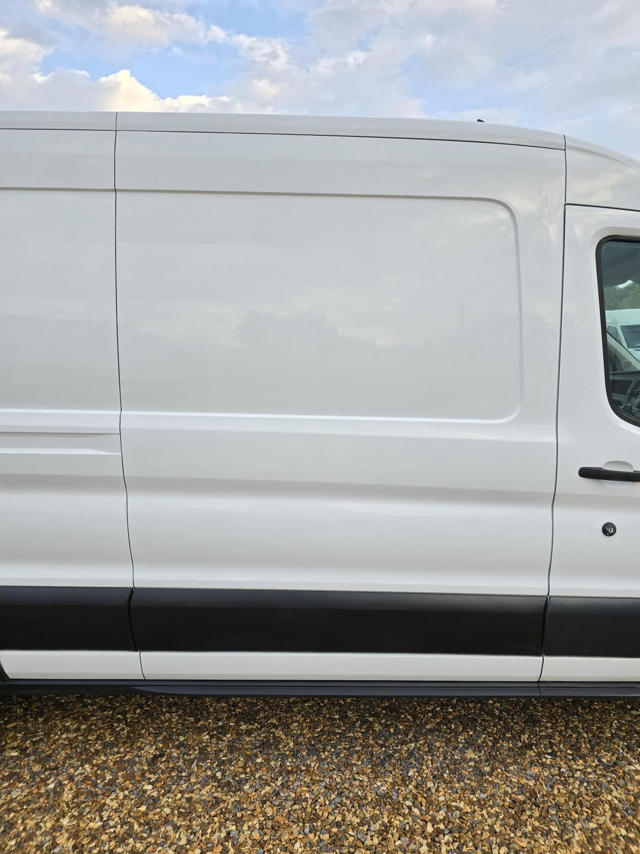 Ford Transit 2.0 350 EcoBlue Leader Panel Van 5dr Diesel Manual FWD L3 H2 Euro 6 (s/s) (130 ps)