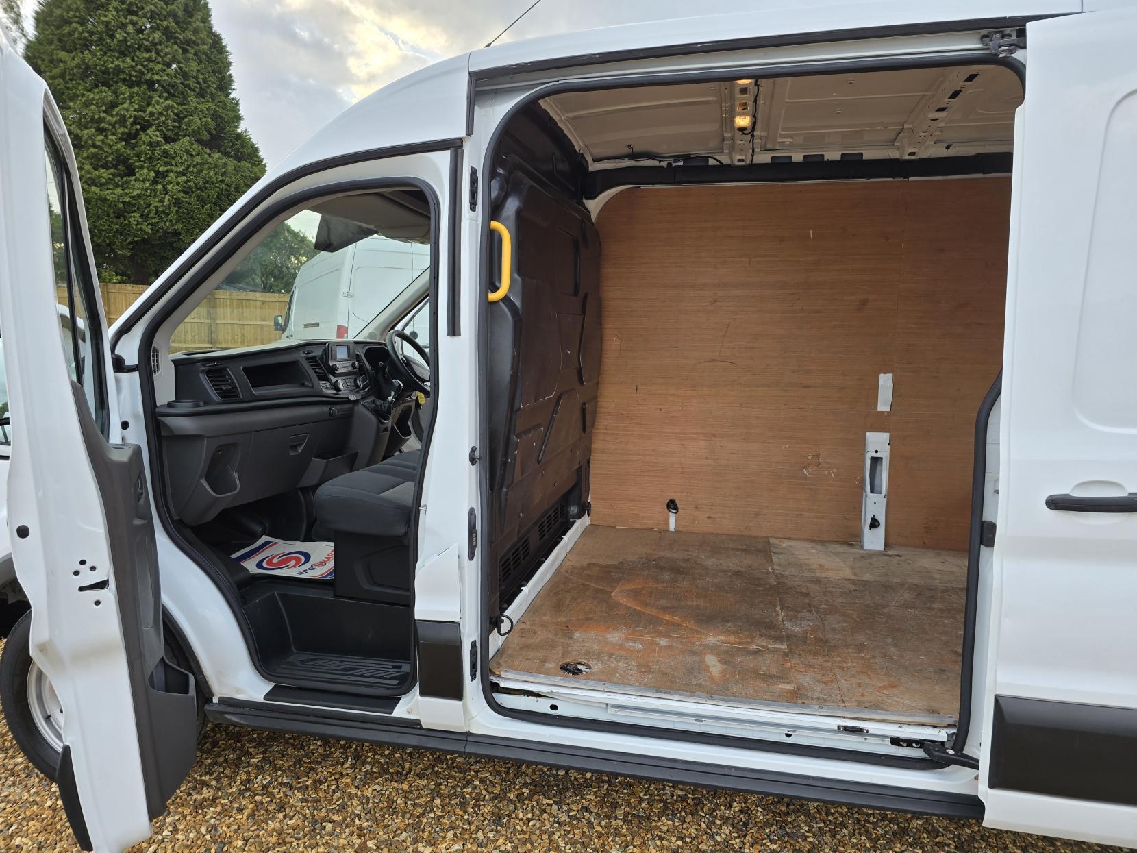 Ford Transit 2.0 350 EcoBlue Leader Panel Van 5dr Diesel Manual FWD L3 H2 Euro 6 (s/s) (130 ps)