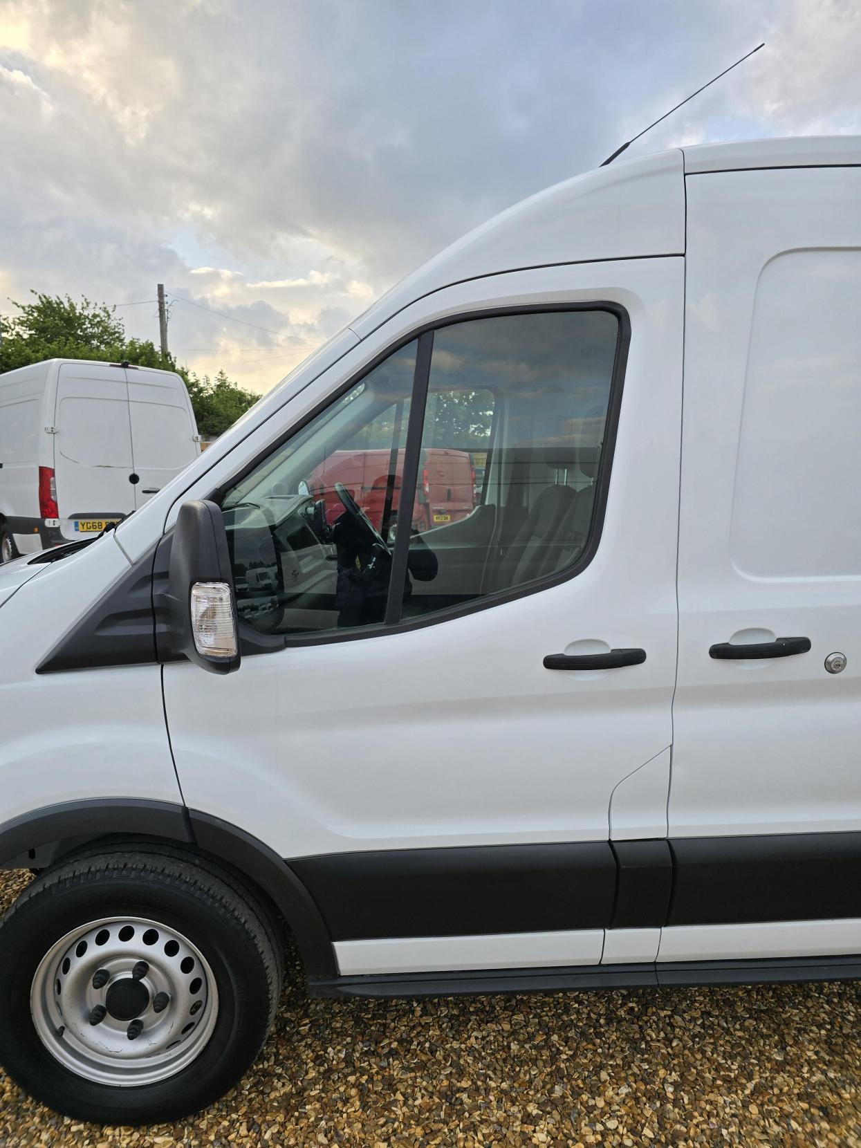 Ford Transit 2.0 350 EcoBlue Leader Panel Van 5dr Diesel Manual FWD L3 H2 Euro 6 (s/s) (130 ps)