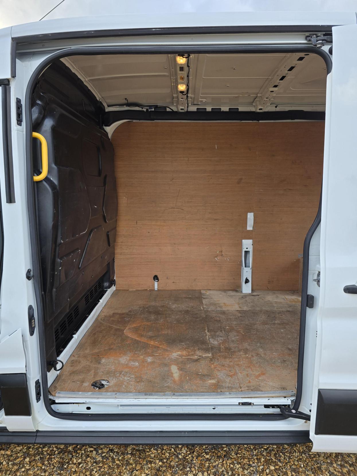 Ford Transit 2.0 350 EcoBlue Leader Panel Van 5dr Diesel Manual FWD L3 H2 Euro 6 (s/s) (130 ps)