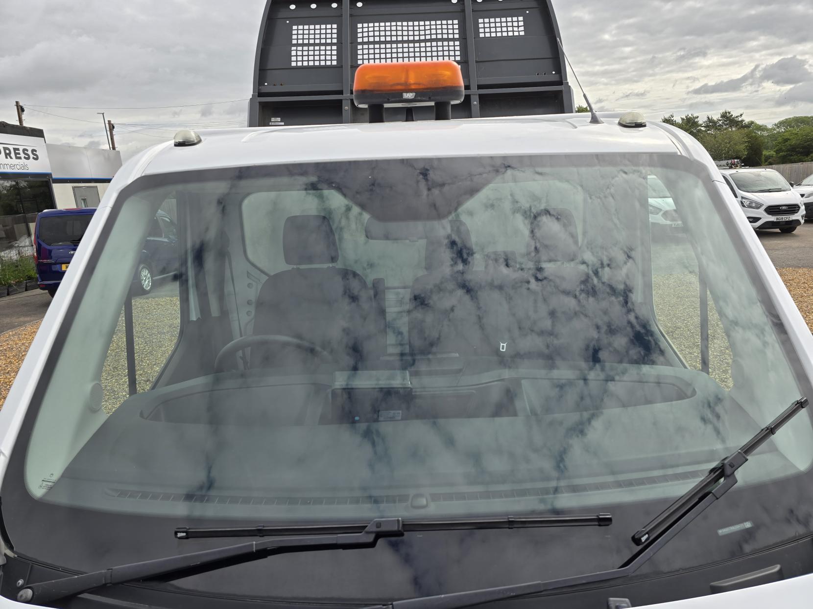 Ford Transit 2.0 350 EcoBlue Leader Tipper 2dr Diesel Manual RWD L3 Euro 6 (s/s) (1-Way, 1-Stop, Tool Pod) (130 ps)