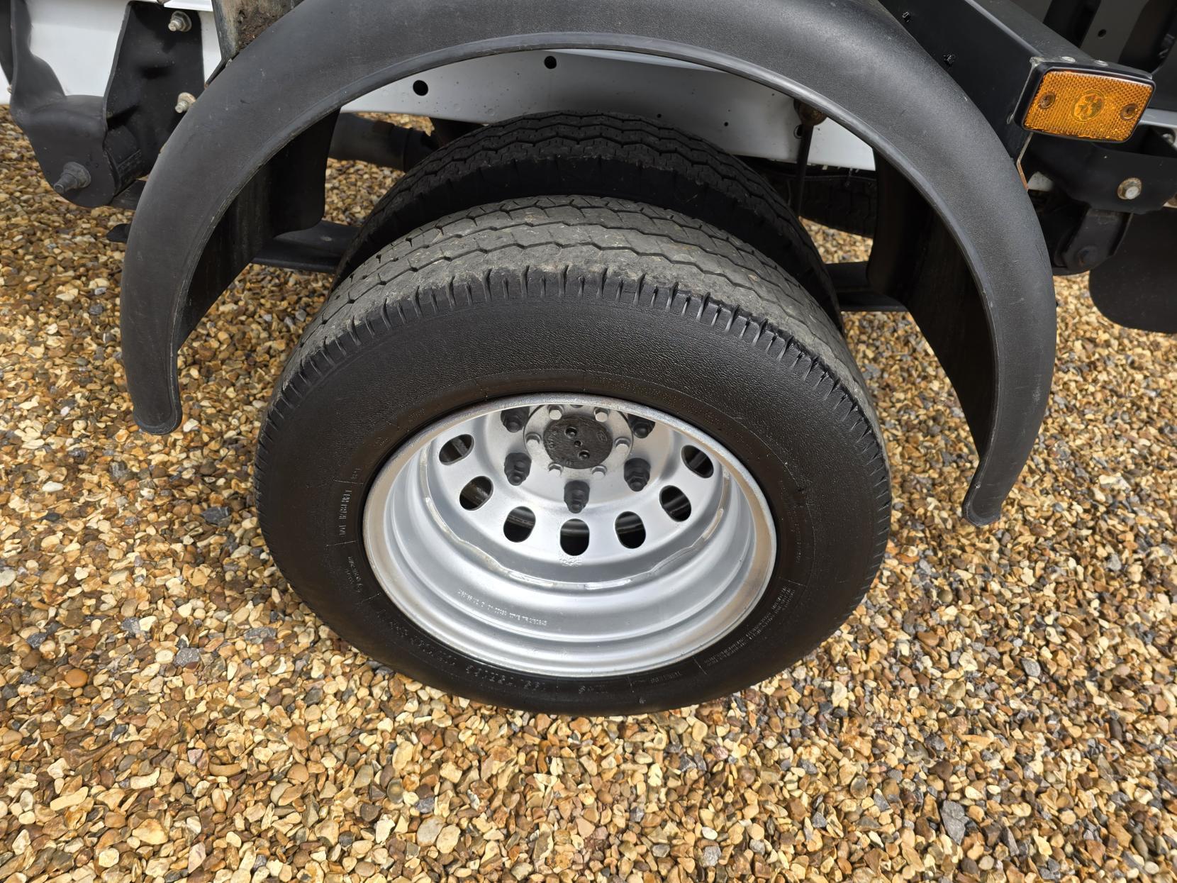 Ford Transit 2.0 350 EcoBlue Leader Tipper 2dr Diesel Manual RWD L3 Euro 6 (s/s) (1-Way, 1-Stop, Tool Pod) (130 ps)