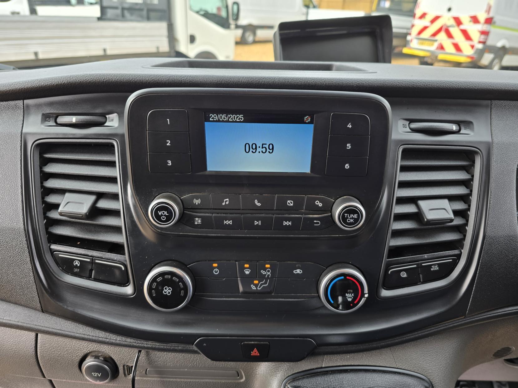 Ford Transit 2.0 350 EcoBlue Leader Tipper 2dr Diesel Manual RWD L3 Euro 6 (s/s) (1-Way, 1-Stop, Tool Pod) (130 ps)