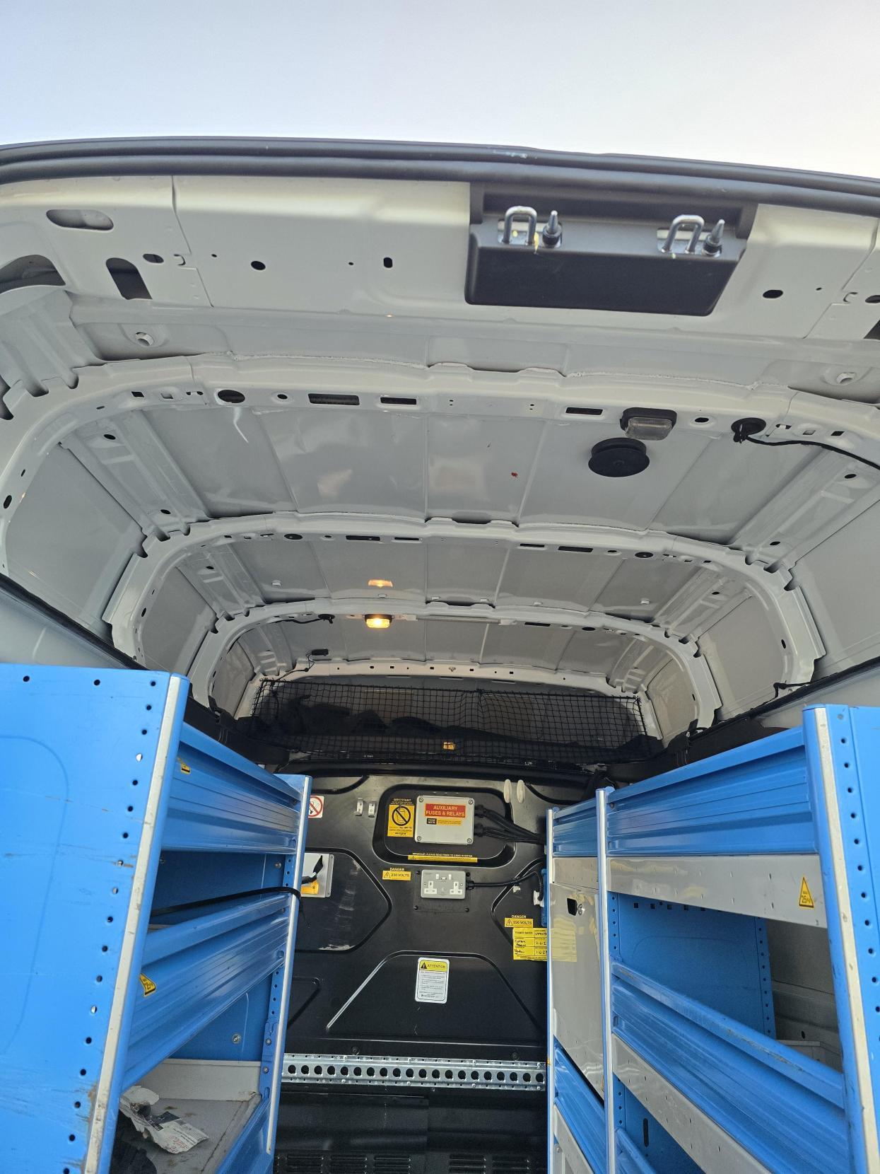 Ford Transit Custom 2.2 TDCi 330 Panel Van 5dr Diesel Manual L2 H1 (197 g/km, 123 bhp)