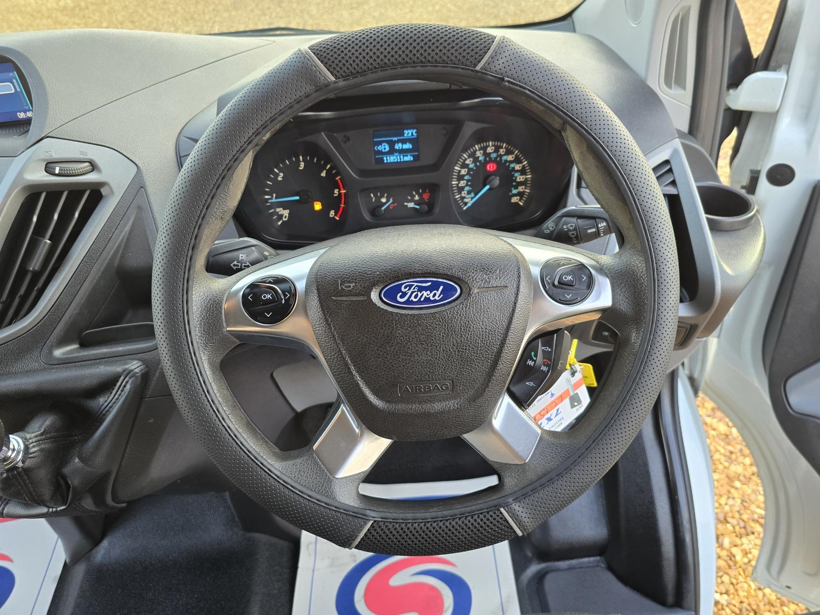 Ford Transit Custom 2.2 TDCi 330 Panel Van 5dr Diesel Manual L2 H1 (197 g/km, 123 bhp)