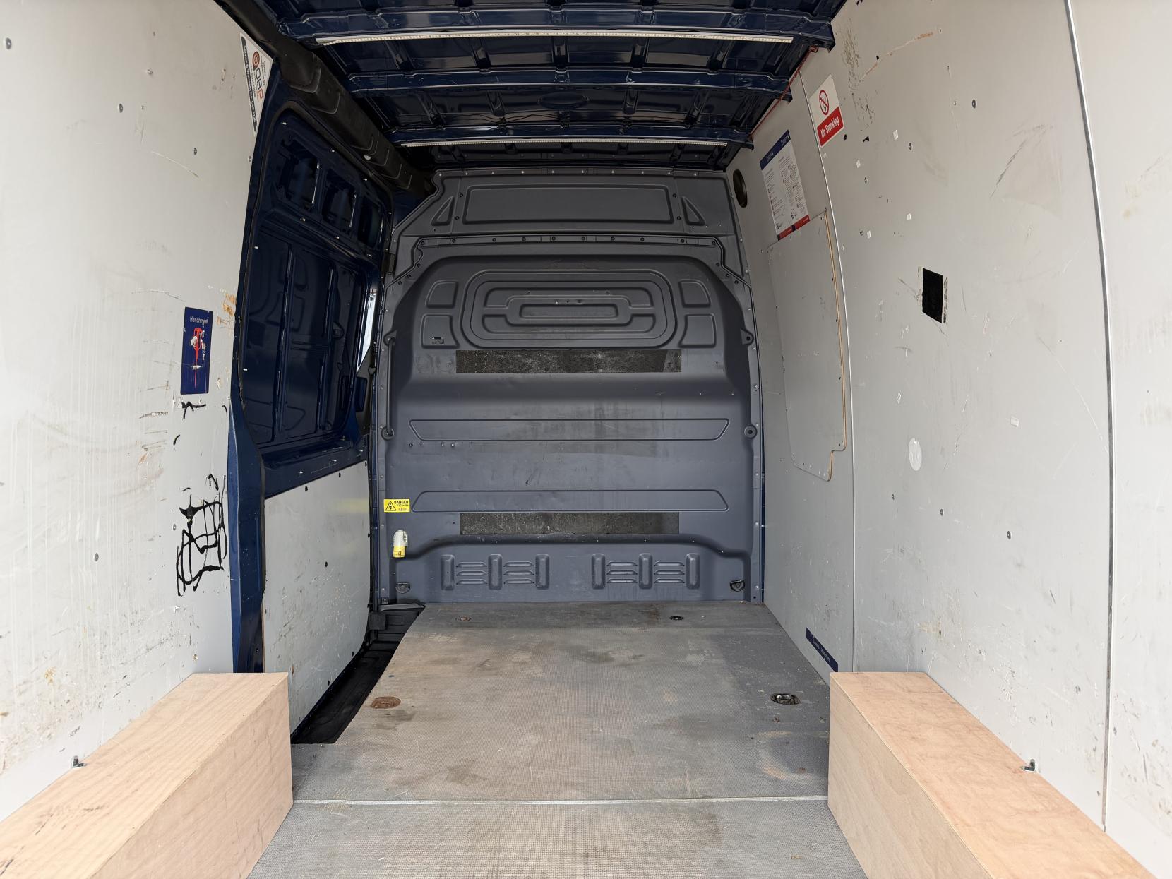 2019 Mercedes-Benz Sprinter 2.1 316 CDI Panel Van 5dr Diesel Manual RWD L2 H2 Euro 6 (163 ps) - Thumbnail 38