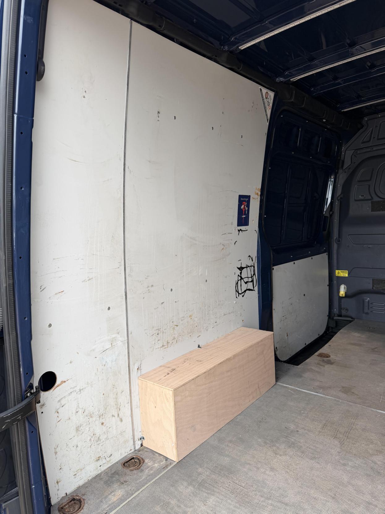 2019 Mercedes-Benz Sprinter 2.1 316 CDI Panel Van 5dr Diesel Manual RWD L2 H2 Euro 6 (163 ps) - Thumbnail 39
