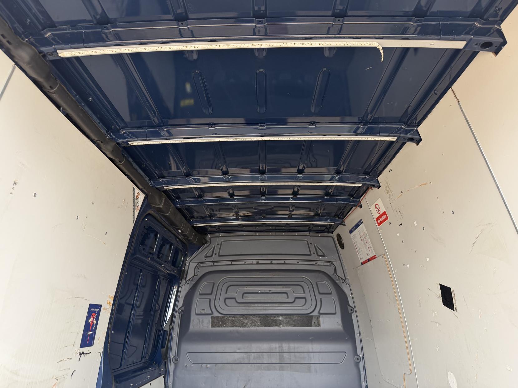 2019 Mercedes-Benz Sprinter 2.1 316 CDI Panel Van 5dr Diesel Manual RWD L2 H2 Euro 6 (163 ps) - Thumbnail 40