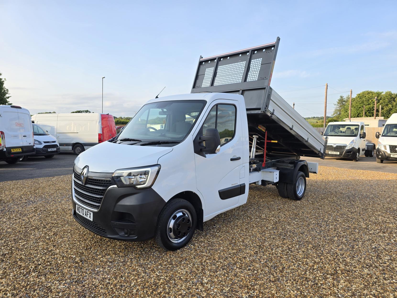 Renault Master 2.3 dCi 35 Business Tipper 2dr Diesel Manual RWD MWB Euro 6 (TRW) (130 ps)