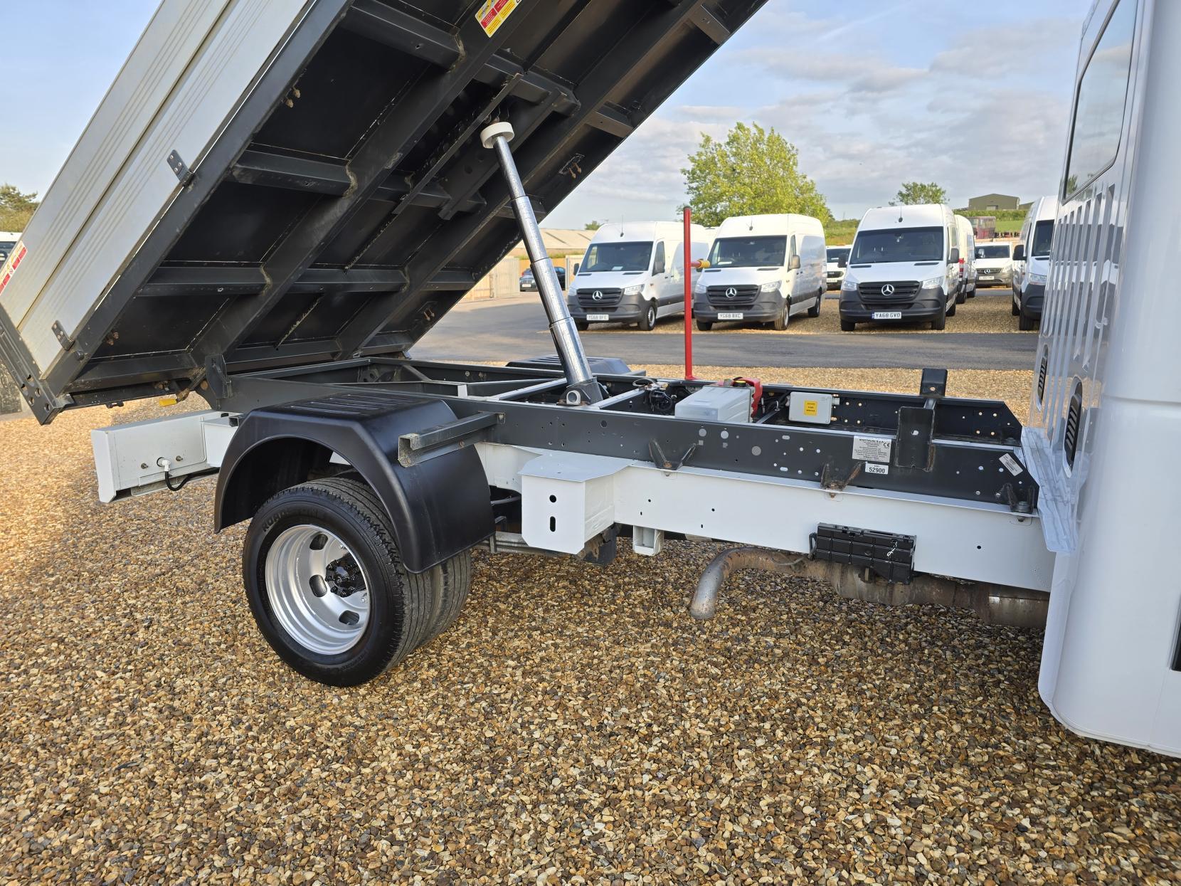 Renault Master 2.3 dCi 35 Business Tipper 2dr Diesel Manual RWD MWB Euro 6 (TRW) (130 ps)