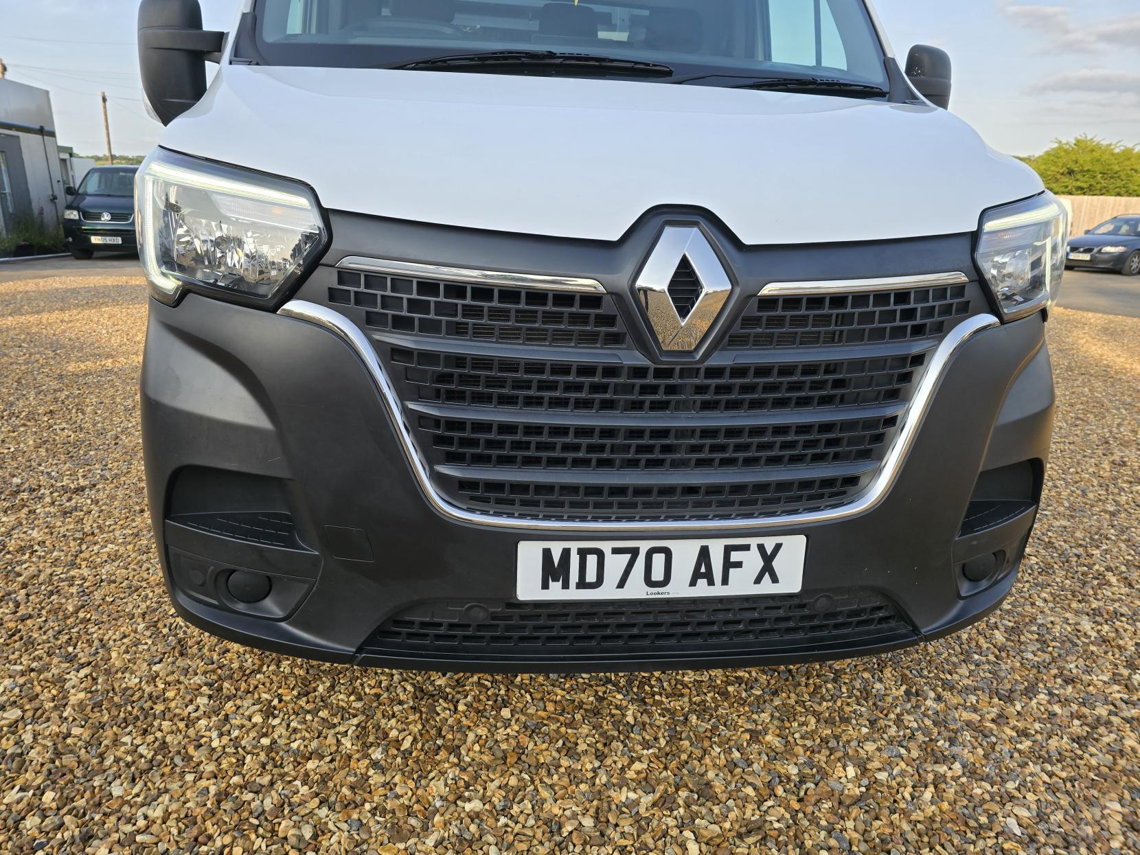 Renault Master 2.3 dCi 35 Business Tipper 2dr Diesel Manual RWD MWB Euro 6 (TRW) (130 ps)