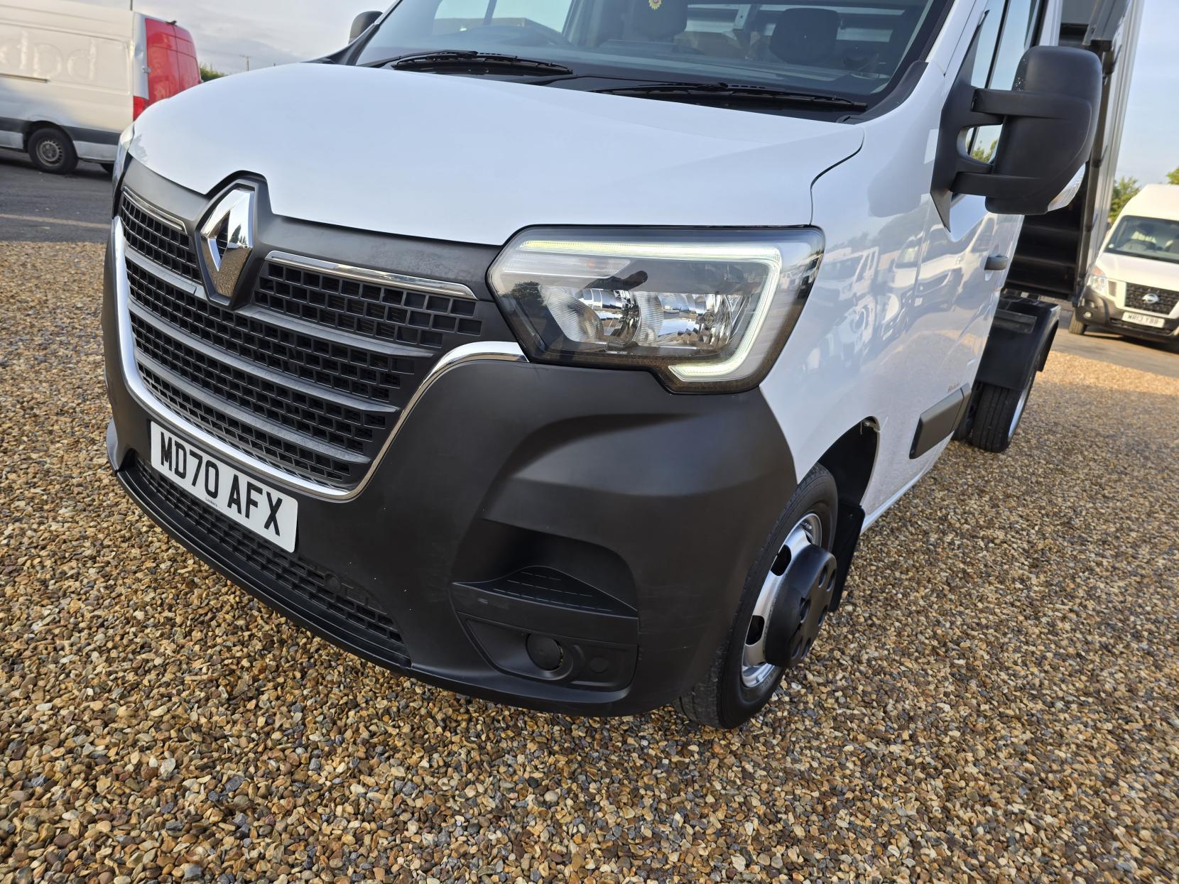 Renault Master 2.3 dCi 35 Business Tipper 2dr Diesel Manual RWD MWB Euro 6 (TRW) (130 ps)