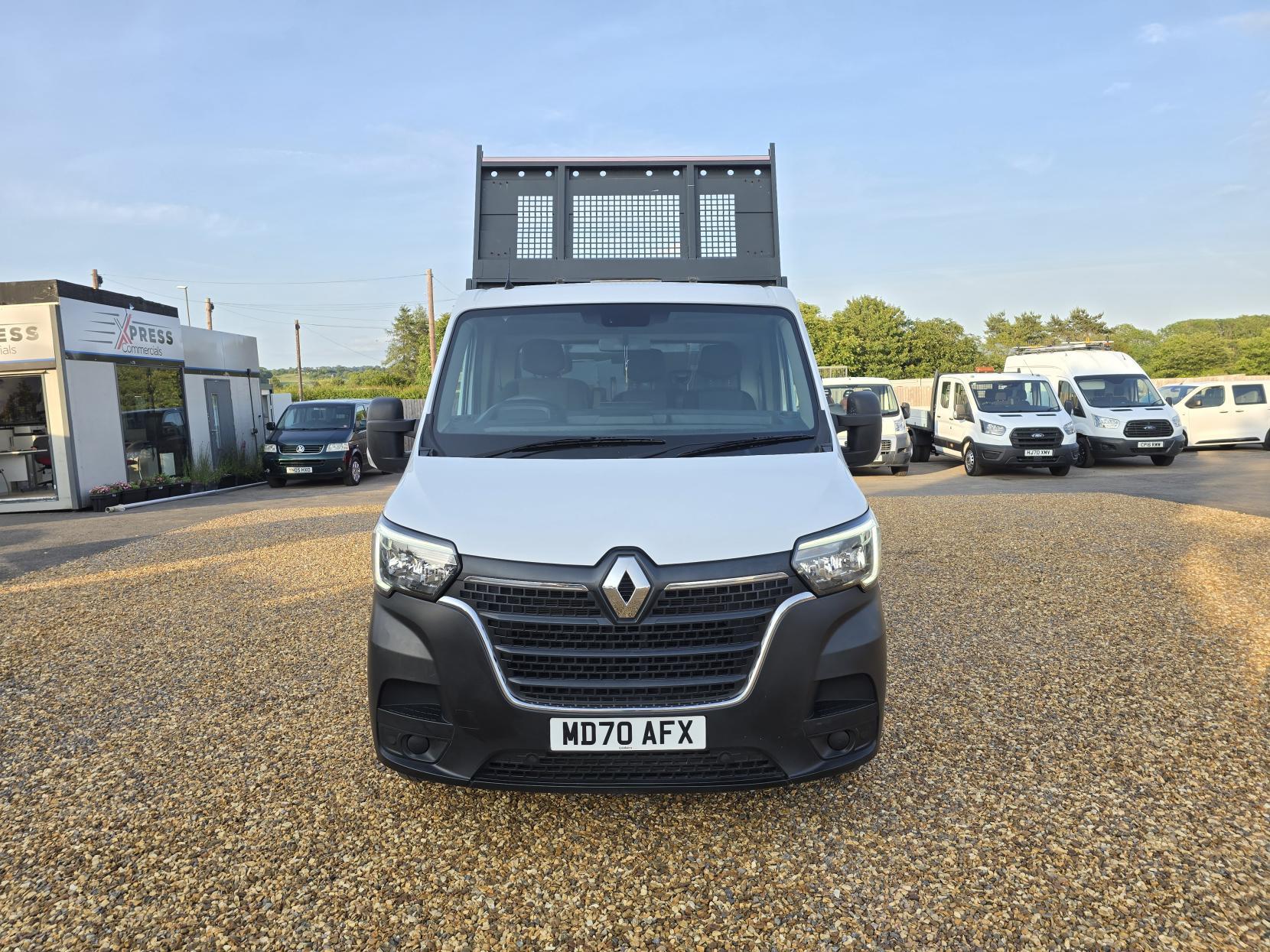 Renault Master 2.3 dCi 35 Business Tipper 2dr Diesel Manual RWD MWB Euro 6 (TRW) (130 ps)
