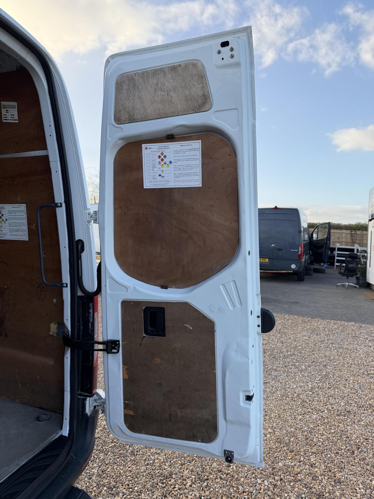 Mercedes-Benz Sprinter 2.1 311 CDI Panel Van 5dr Diesel Manual RWD L3 H2 Euro 6 (114 ps)