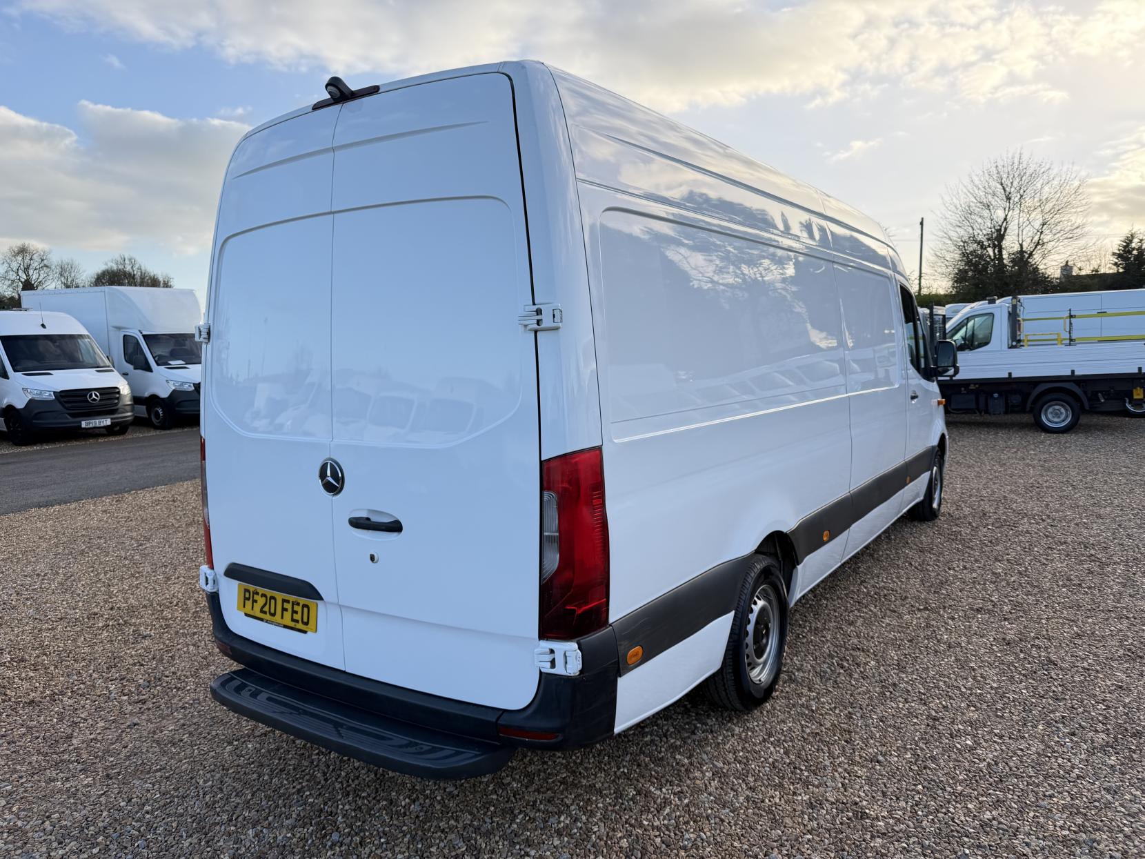 Mercedes-Benz Sprinter 2.1 311 CDI Panel Van 5dr Diesel Manual RWD L3 H2 Euro 6 (114 ps)