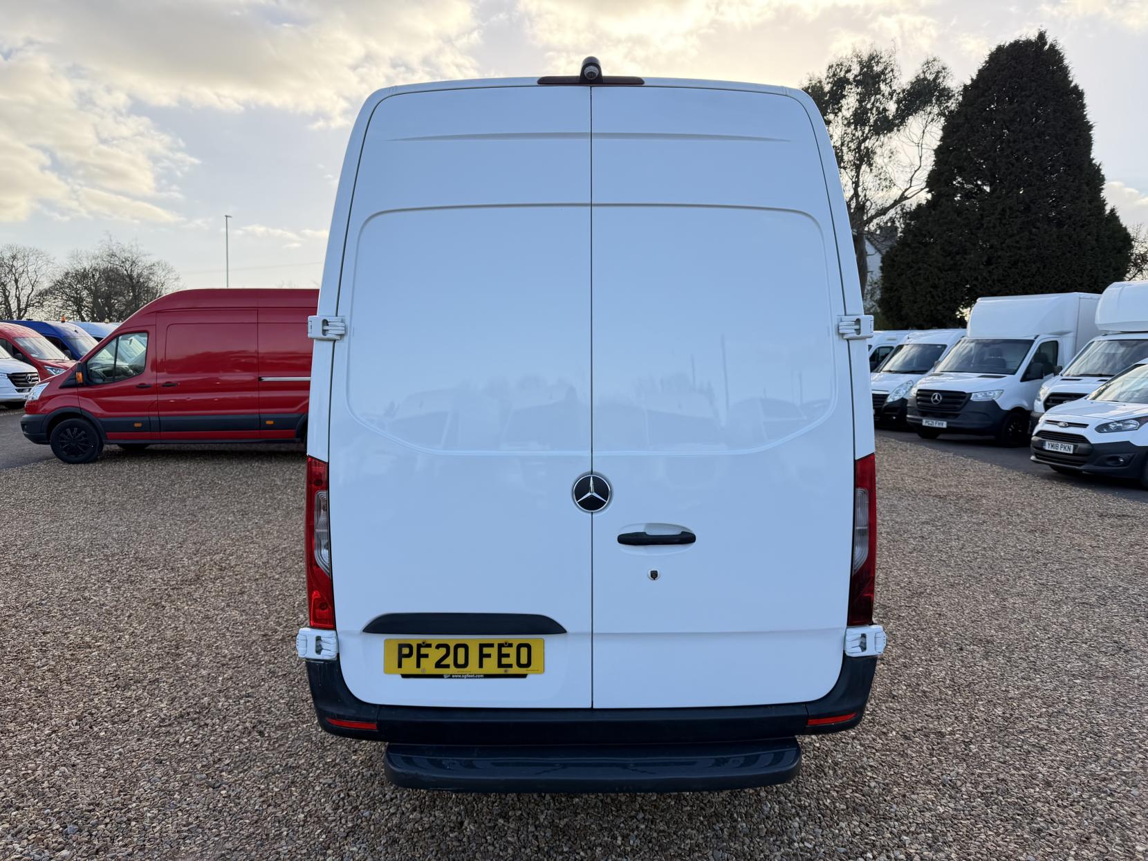 Mercedes-Benz Sprinter 2.1 311 CDI Panel Van 5dr Diesel Manual RWD L3 H2 Euro 6 (114 ps)