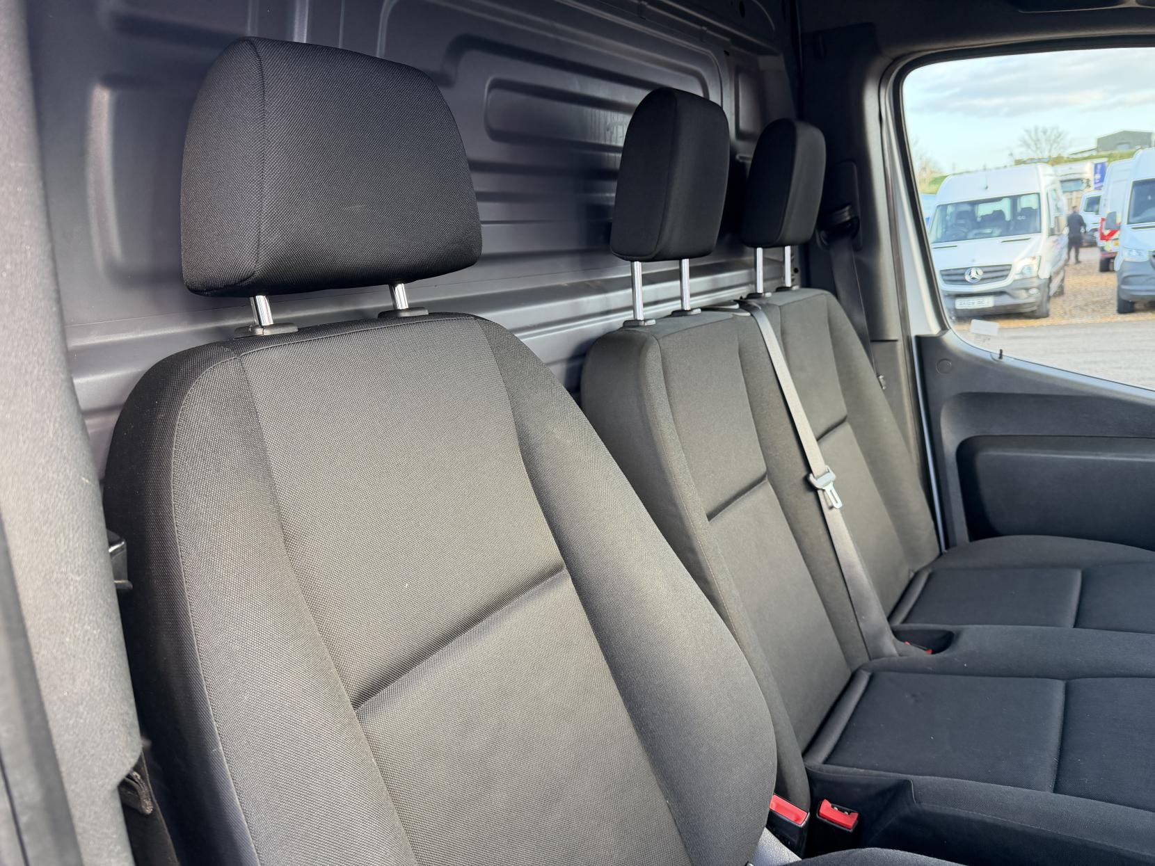 Mercedes-Benz Sprinter 2.1 311 CDI Panel Van 5dr Diesel Manual RWD L3 H2 Euro 6 (114 ps)