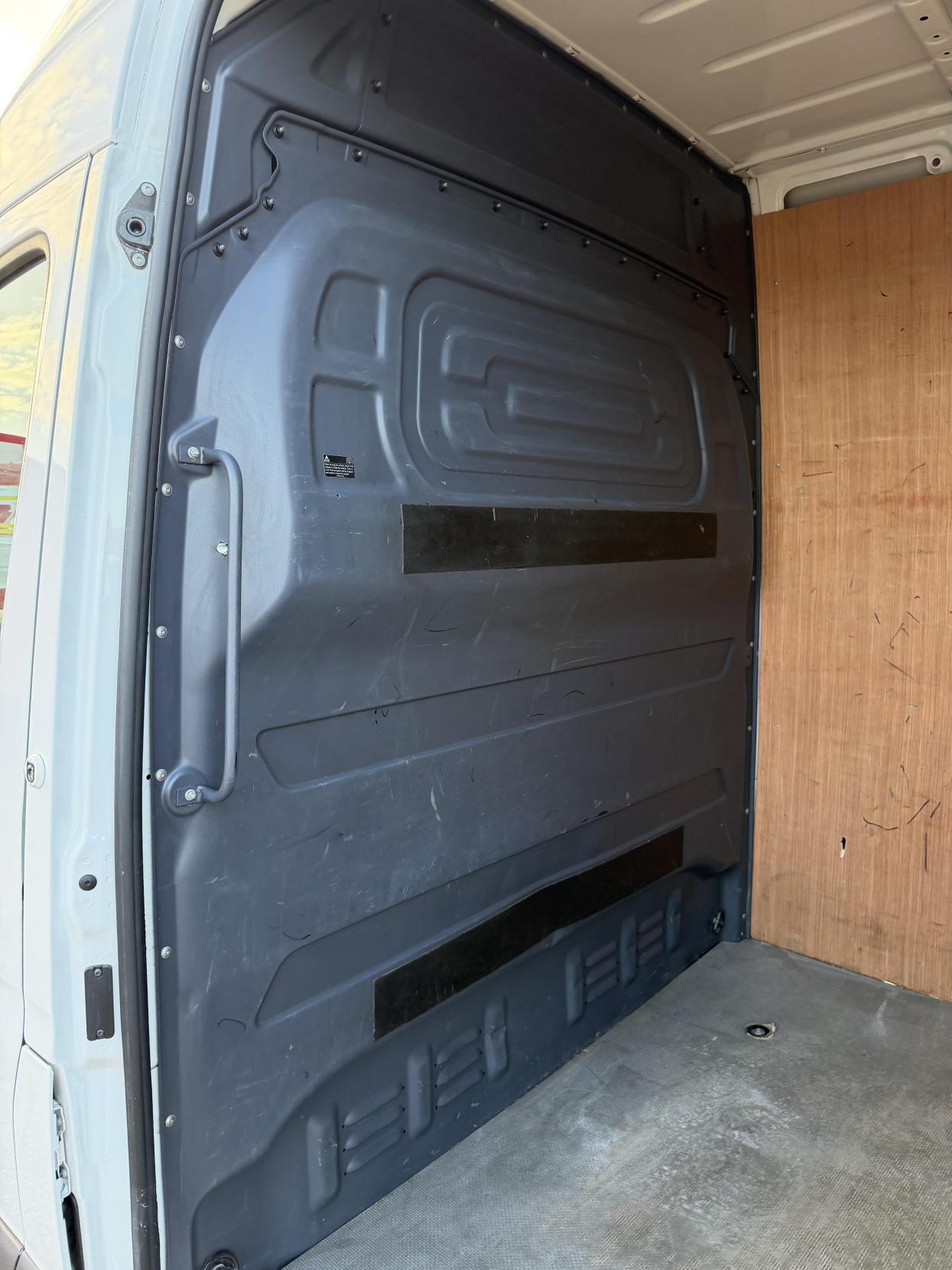 Mercedes-Benz Sprinter 2.1 311 CDI Panel Van 5dr Diesel Manual RWD L3 H2 Euro 6 (114 ps)