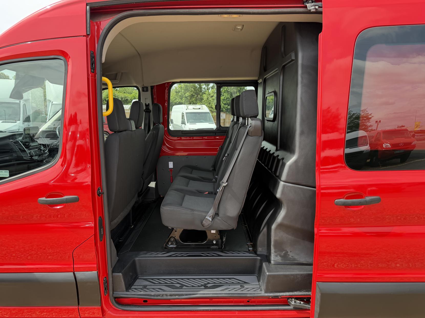2022 Ford Transit 2.0 350 EcoBlue MHEV Limited Crew Van Double Cab 6dr Diesel Manual RWD L3 H2 Euro 6 (s/s) (130 ps) - Thumbnail 42