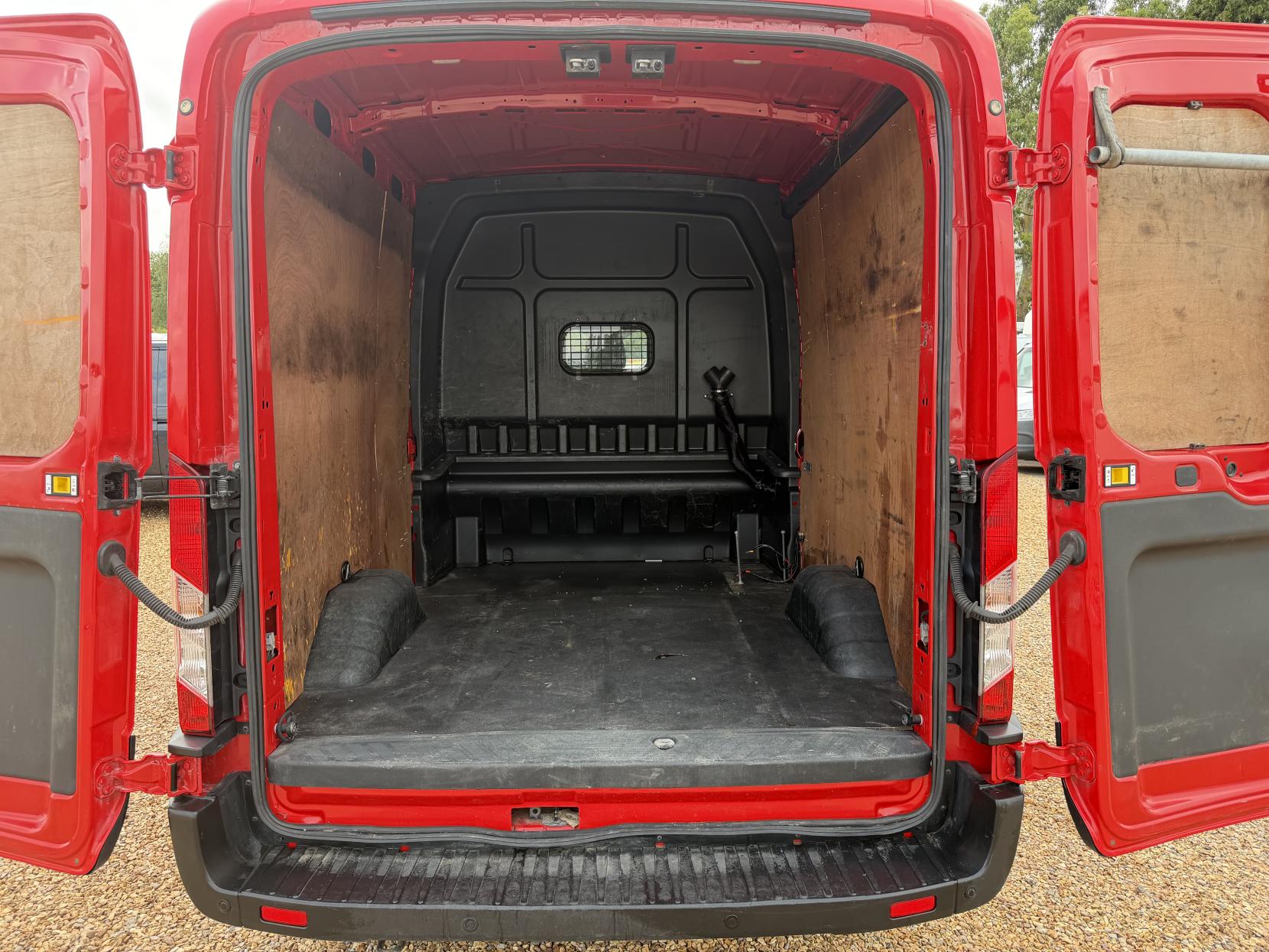 2022 Ford Transit 2.0 350 EcoBlue MHEV Limited Crew Van Double Cab 6dr Diesel Manual RWD L3 H2 Euro 6 (s/s) (130 ps) - Thumbnail 4