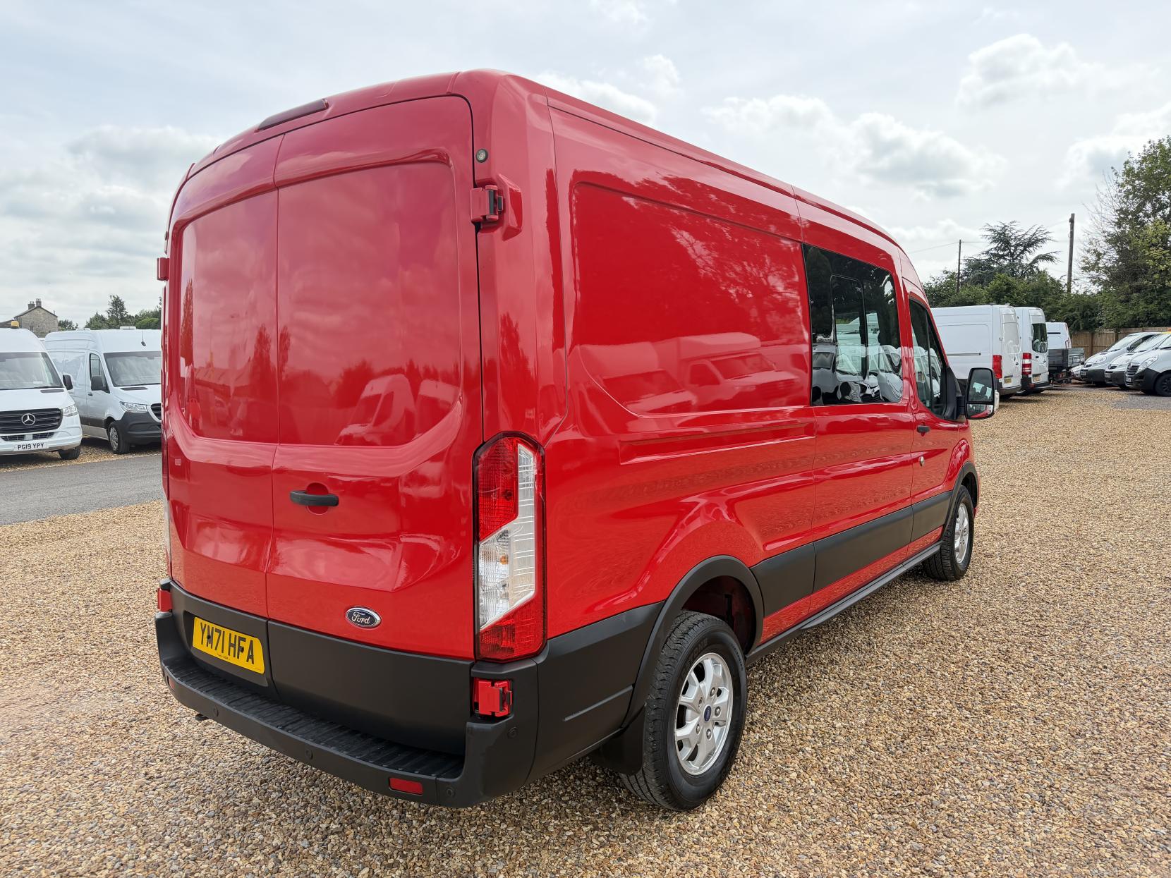 2022 Ford Transit 2.0 350 EcoBlue MHEV Limited Crew Van Double Cab 6dr Diesel Manual RWD L3 H2 Euro 6 (s/s) (130 ps) - Thumbnail 12