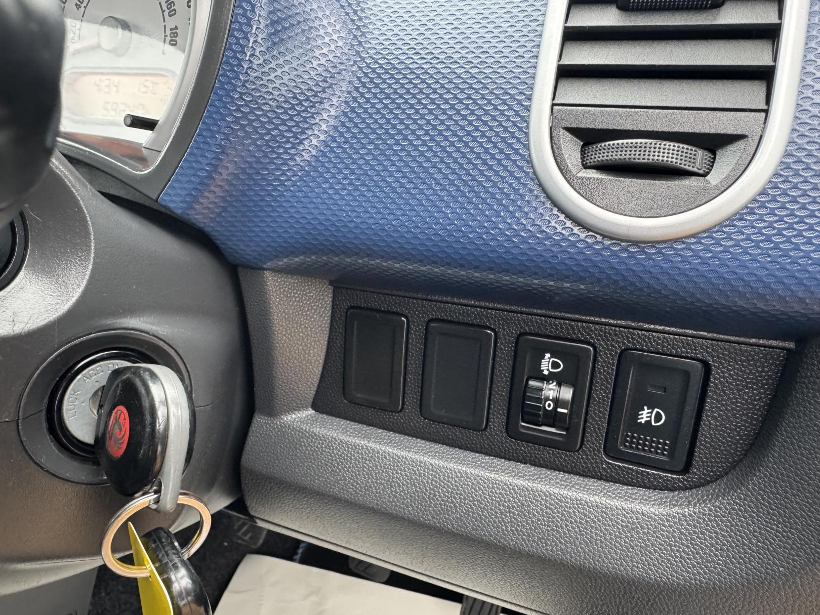 Vauxhall Agila 1.0 ecoFLEX 12V S MPV 5dr Petrol Manual Euro 5 (68 ps)