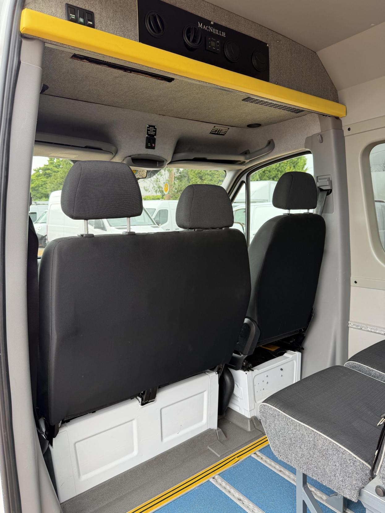 2014 Mercedes-Benz Sprinter 2.1 313 CDi Panel Van 4dr Diesel Manual RWD L2 (129 bhp) - Thumbnail 23