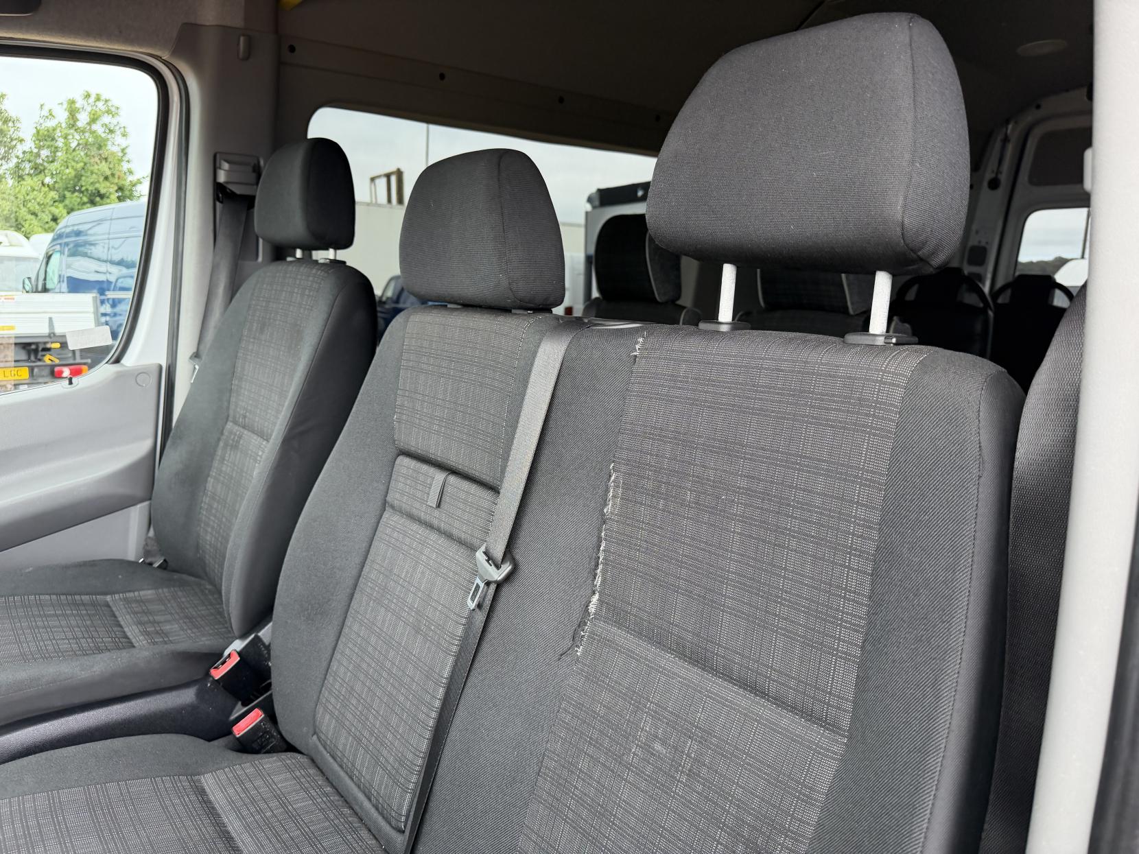 2014 Mercedes-Benz Sprinter 2.1 313 CDi Panel Van 4dr Diesel Manual RWD L2 (129 bhp) - Thumbnail 19