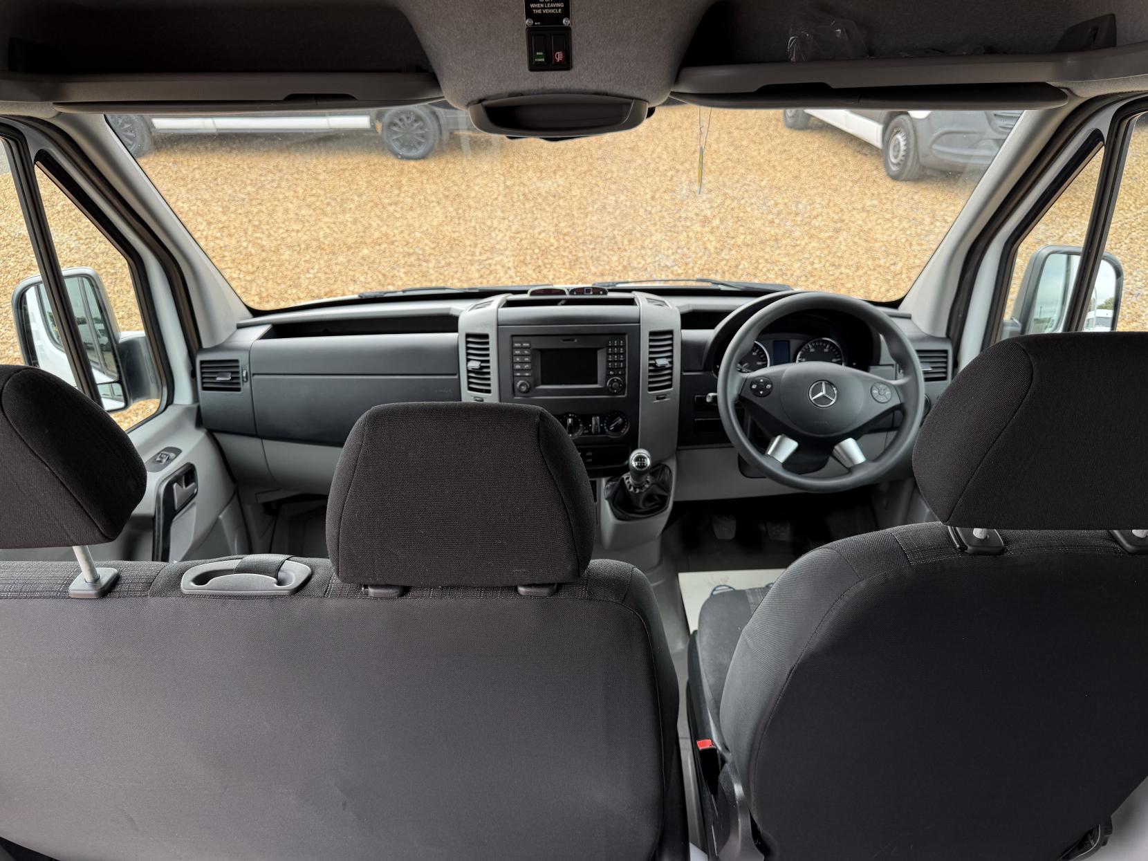 2014 Mercedes-Benz Sprinter 2.1 313 CDi Panel Van 4dr Diesel Manual RWD L2 (129 bhp) - Thumbnail 35