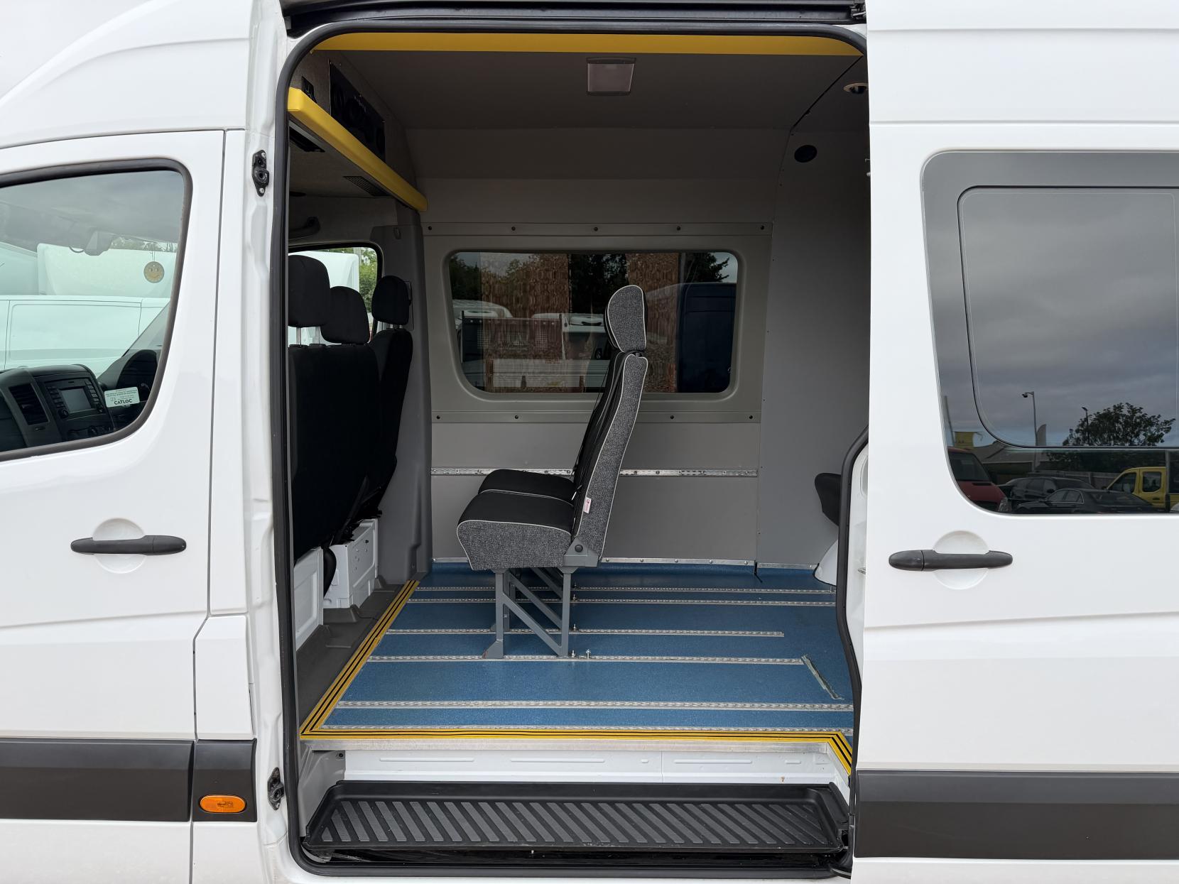 2014 Mercedes-Benz Sprinter 2.1 313 CDi Panel Van 4dr Diesel Manual RWD L2 (129 bhp) - Thumbnail 18