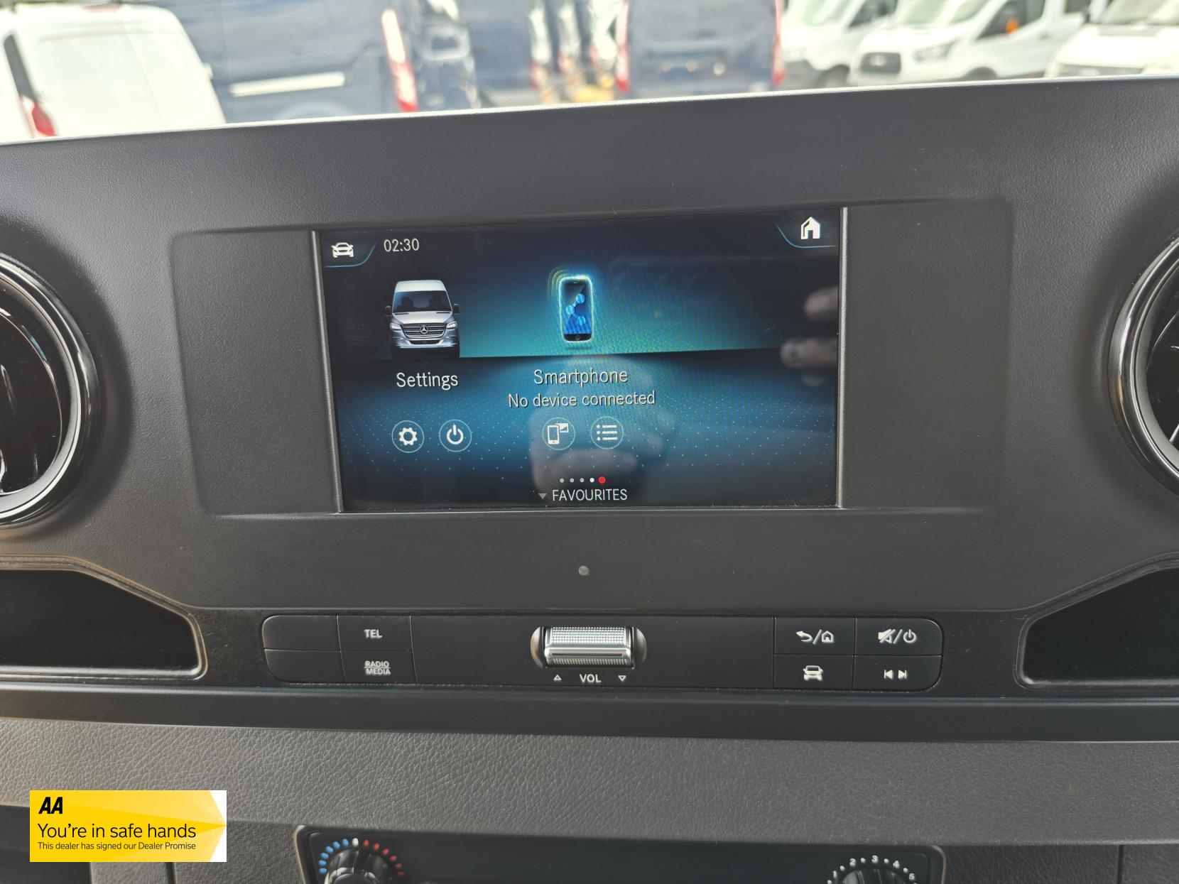 Mercedes-Benz Sprinter 2.1 316 CDI Panel Van 5dr Diesel Manual RWD L2 H2 Euro 6 (163 ps)