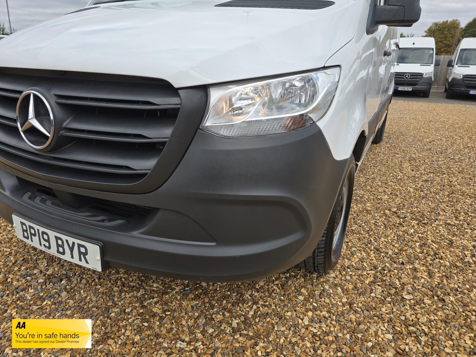 Mercedes-Benz Sprinter 2.1 316 CDI Panel Van 5dr Diesel Manual RWD L2 H2 Euro 6 (163 ps)