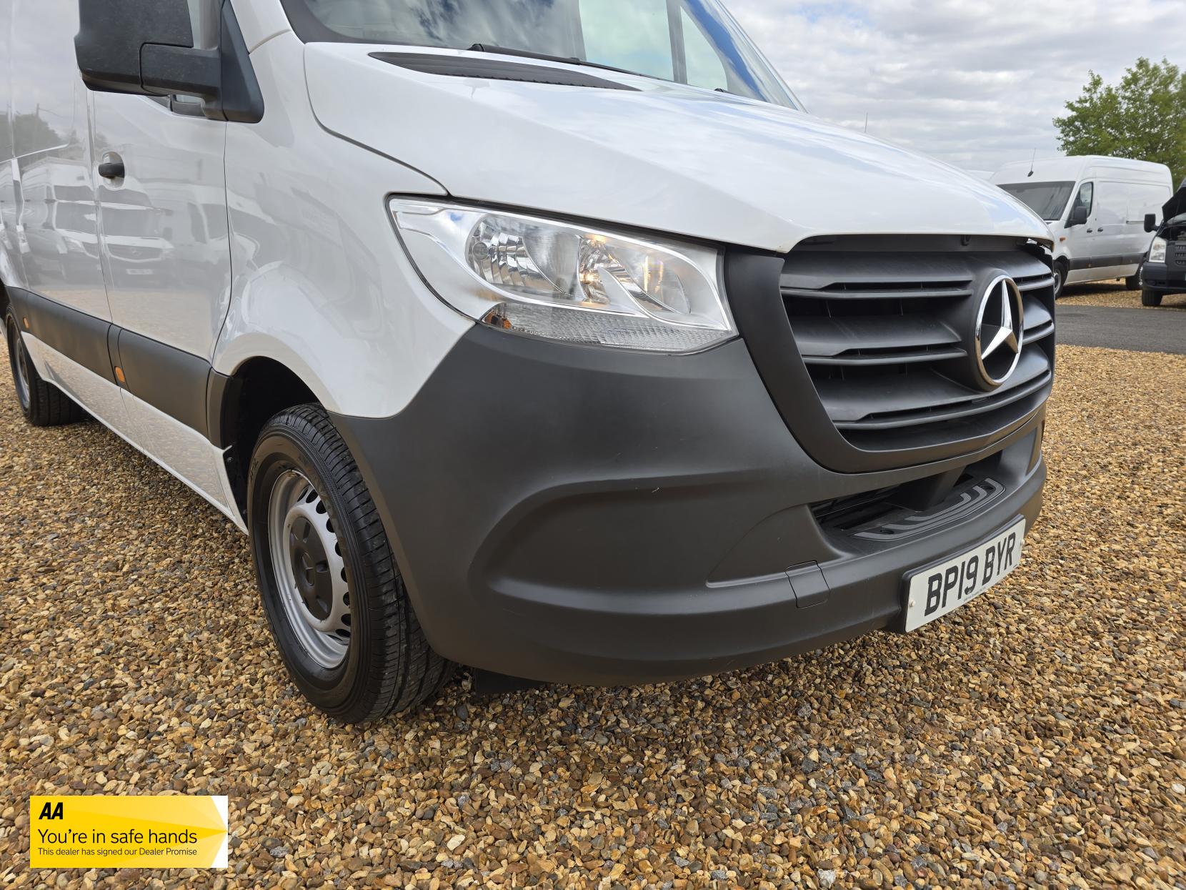 Mercedes-Benz Sprinter 2.1 316 CDI Panel Van 5dr Diesel Manual RWD L2 H2 Euro 6 (163 ps)