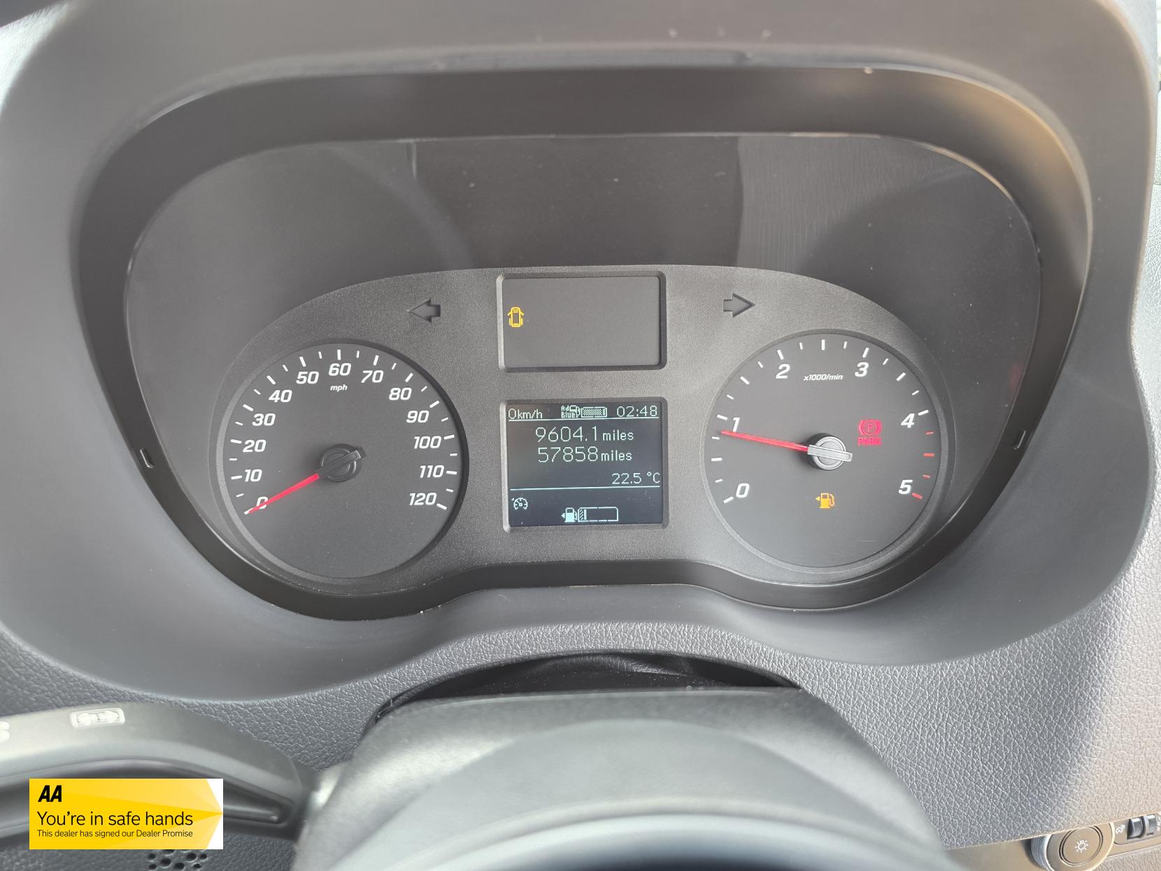 Mercedes-Benz Sprinter 2.1 316 CDI Panel Van 5dr Diesel Manual RWD L2 H2 Euro 6 (163 ps)