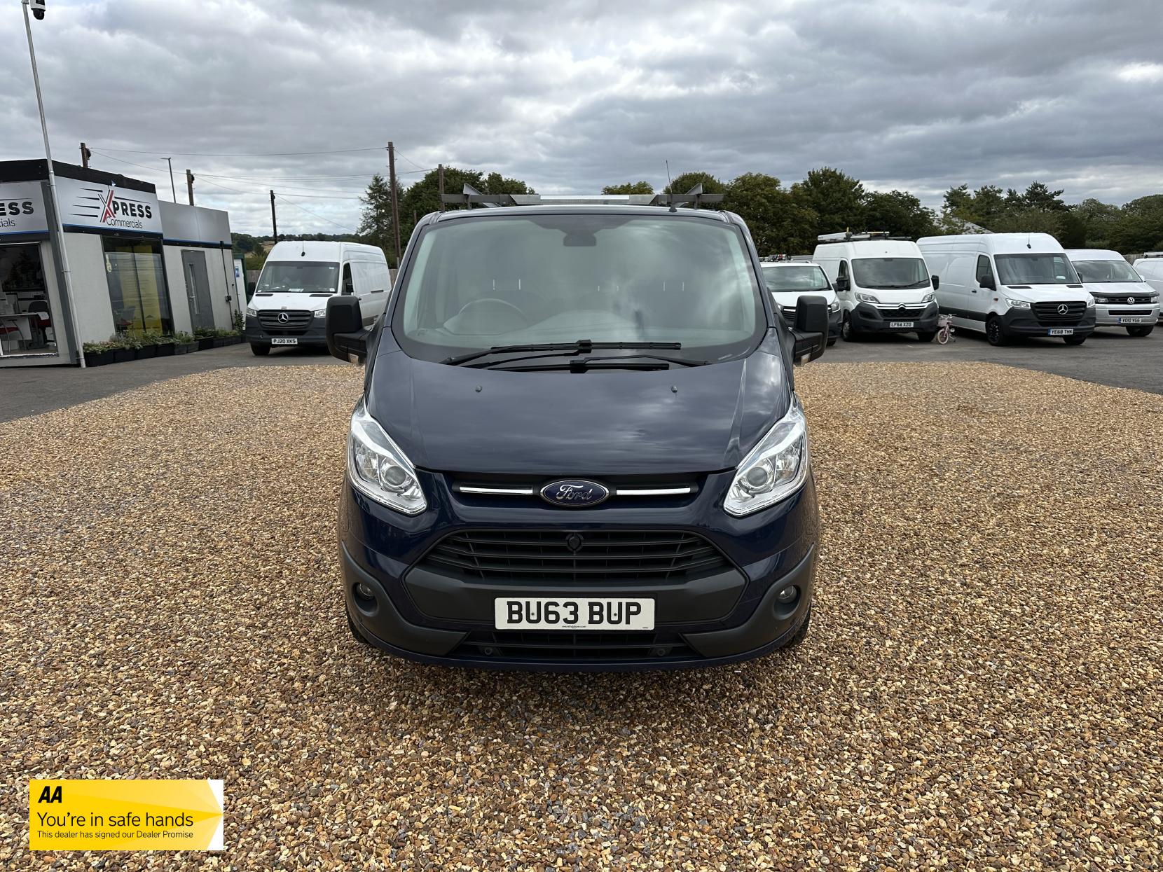 Ford Transit Custom 2.2 TDCi 330 Trend Panel Van 5dr Diesel Manual L2 H1 (197 g/km, 123 bhp)