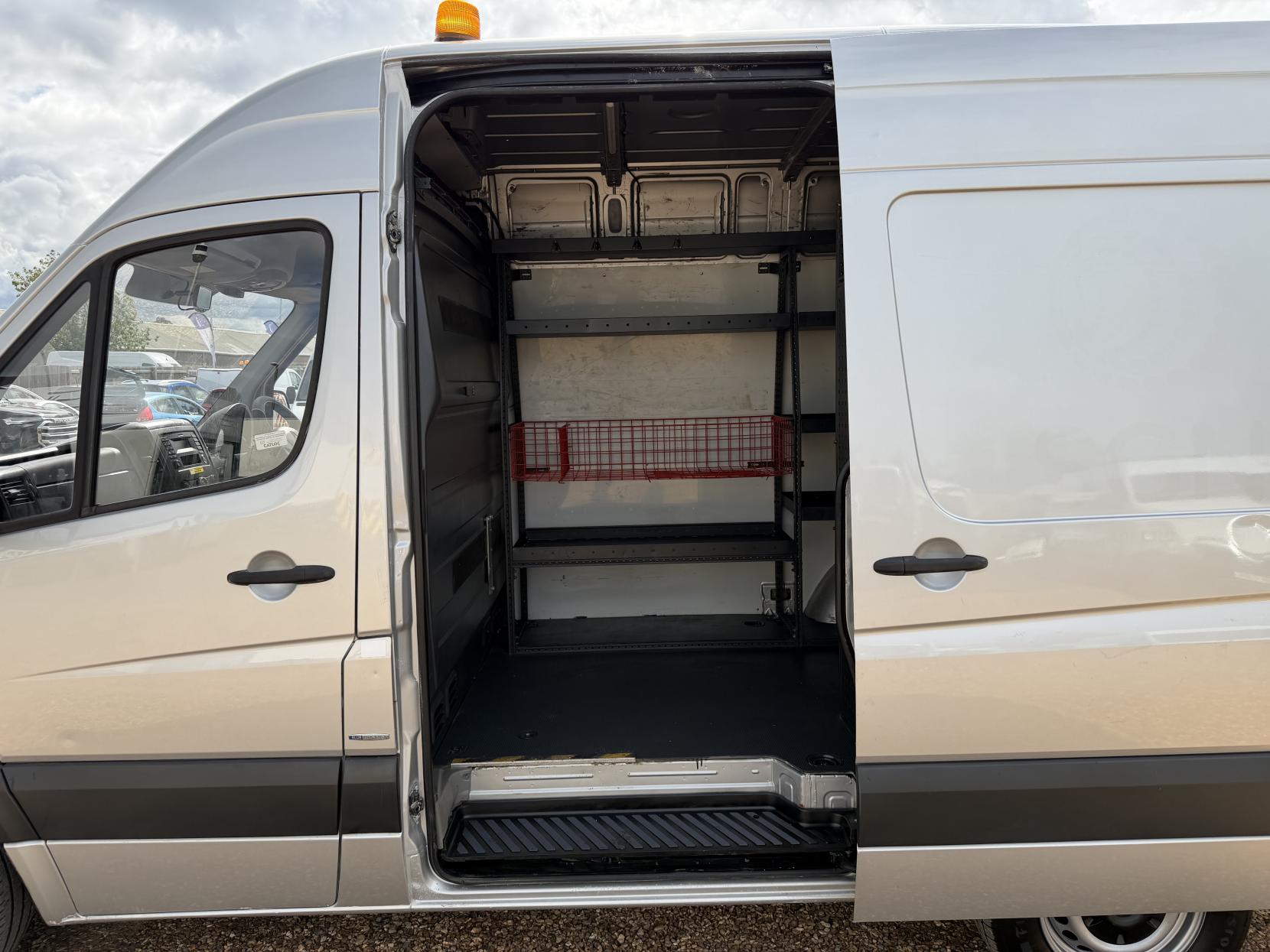 2014 Mercedes-Benz Sprinter 2.1 313 CDi Panel Van 4dr Diesel Manual RWD L1 H3 (222 g/km, 129 bhp) - Thumbnail 32