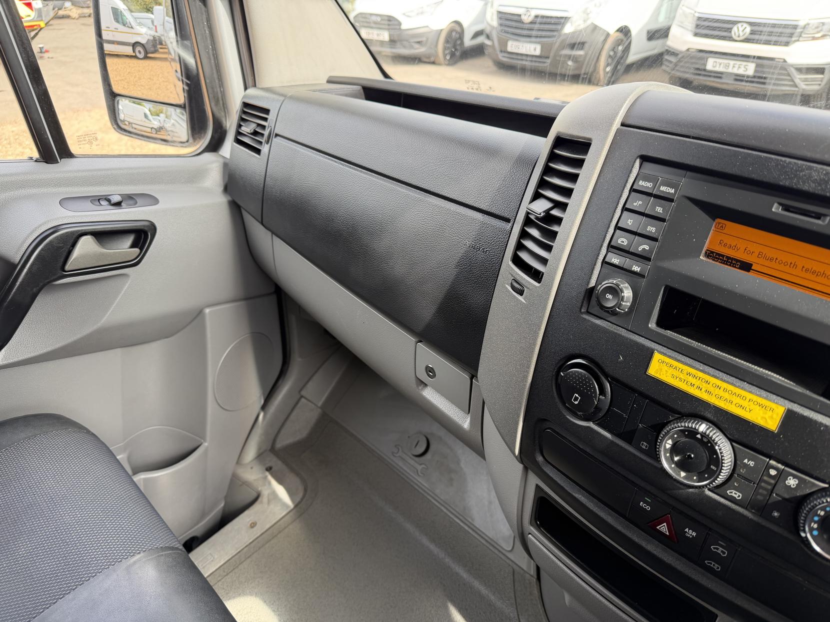 2014 Mercedes-Benz Sprinter 2.1 313 CDi Panel Van 4dr Diesel Manual RWD L1 H3 (222 g/km, 129 bhp) - Thumbnail 29