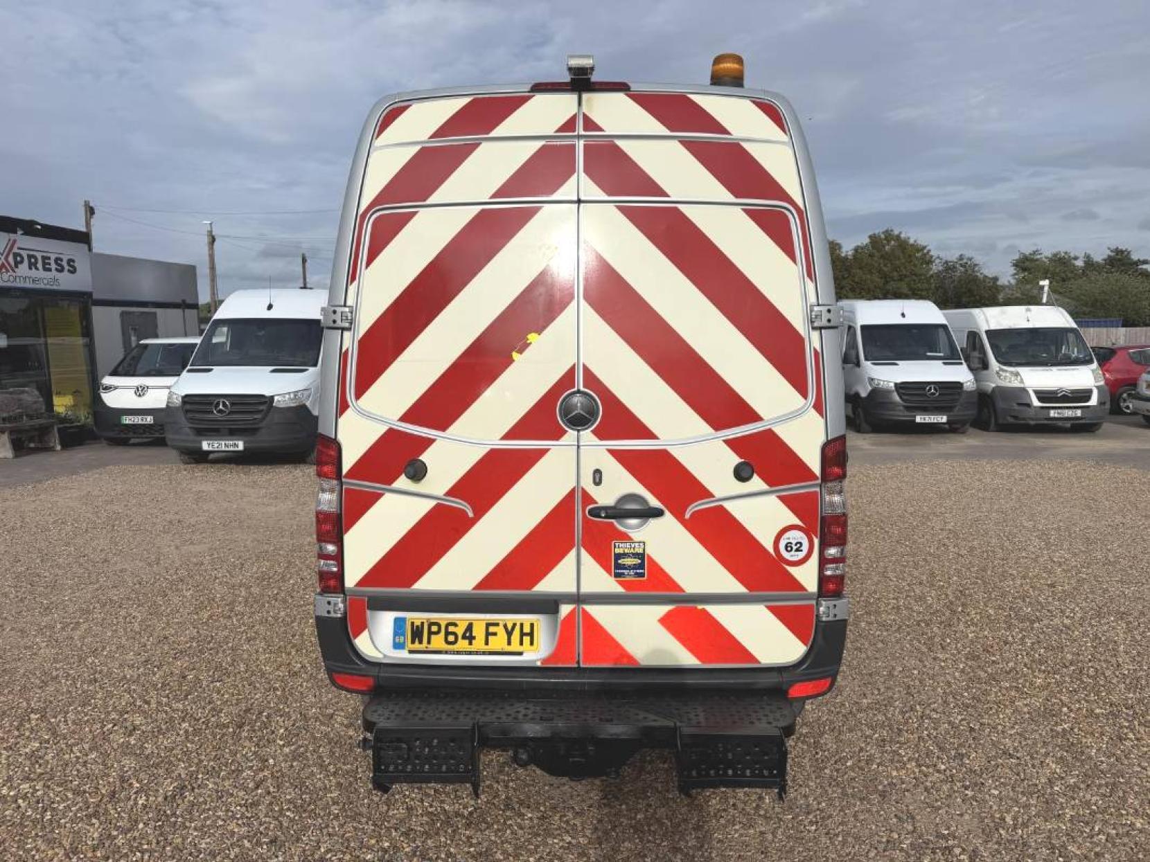 2014 Mercedes-Benz Sprinter 2.1 313 CDi Panel Van 4dr Diesel Manual RWD L1 H3 (222 g/km, 129 bhp) - Thumbnail 10